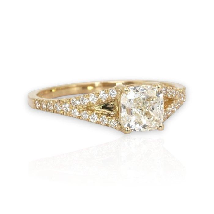 1.21 Carats GCI Certified Natural Diamond 18K Yellow Gold Pave Ring