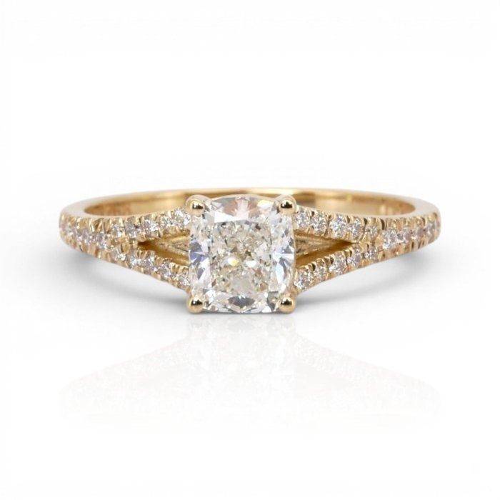 1.24 Carats GCI Certified Natural Diamond 18K Yellow Gold Pave Ring