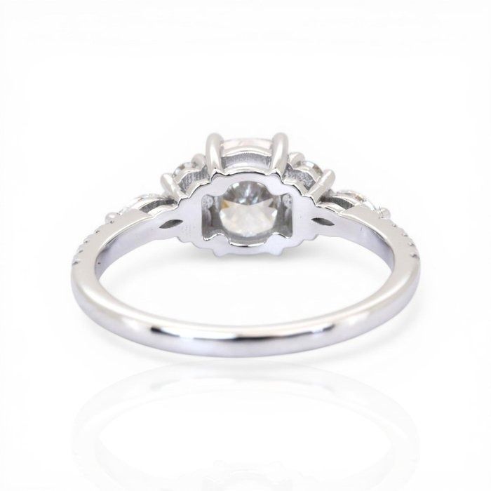 1.28 Carat IGI Certified 18K White Gold Cluster Ring