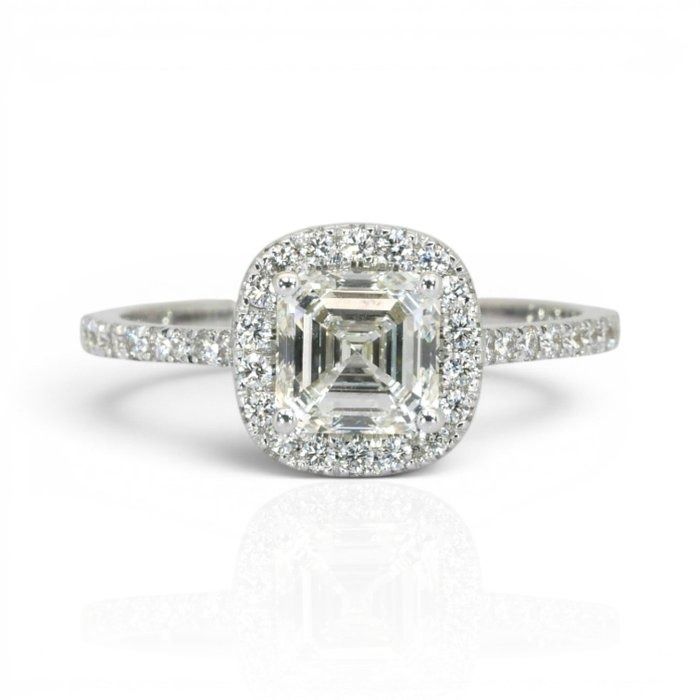 1.46 Carats IGI Certified Natural Diamond 18k White Gold Halo Ring