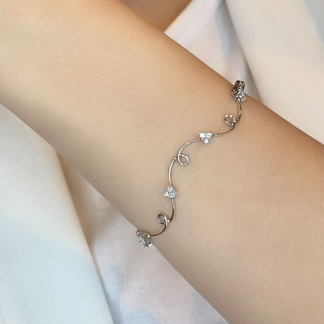 Classy 0.5ct Natural Diamonds Bracelet in 18K White Gold