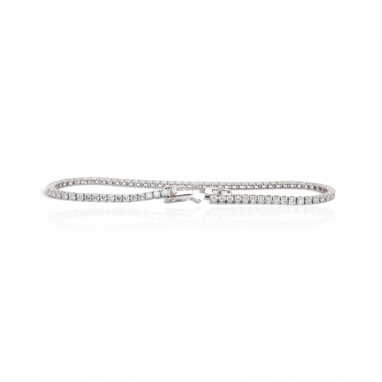 2.60 Carats IGI Certified Natural Diamonds 18k White Gold Tennis Bracelet
