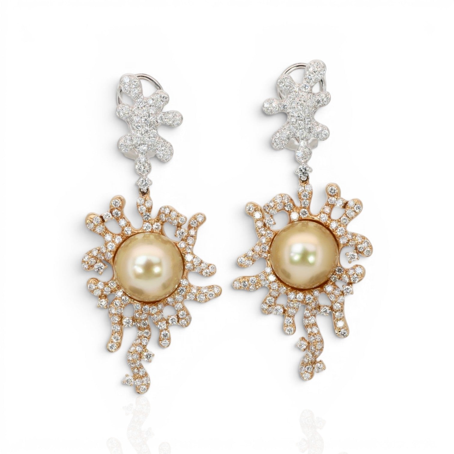 23.35 Carats IGI Certified Cultured Pearls & Diamonds 18k Rose And White Gold Drop Earrings