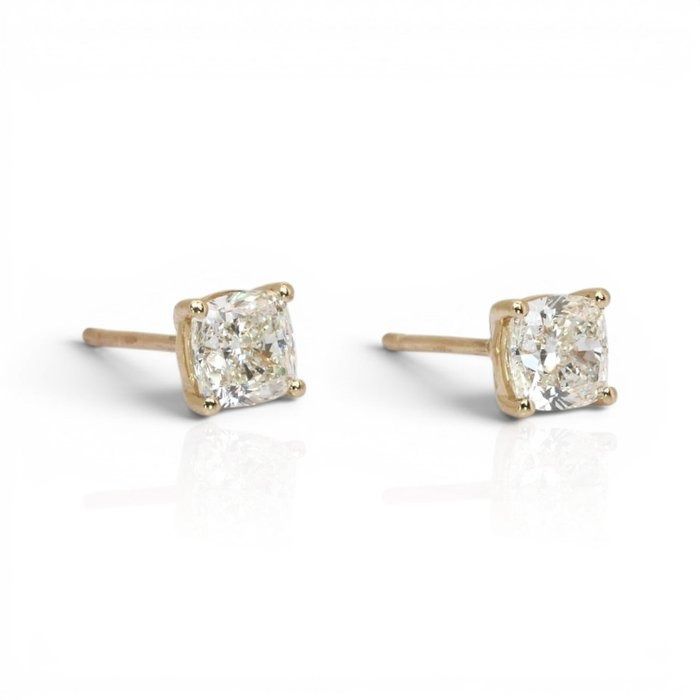 2.03 Carats GCI Certified Natural Diamond 18K Yellow Gold Stud Earrings