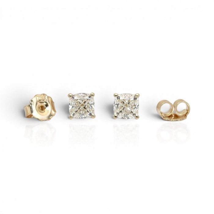2.03 Carats GCI Certified Natural Diamond 18K Yellow Gold Stud Earrings