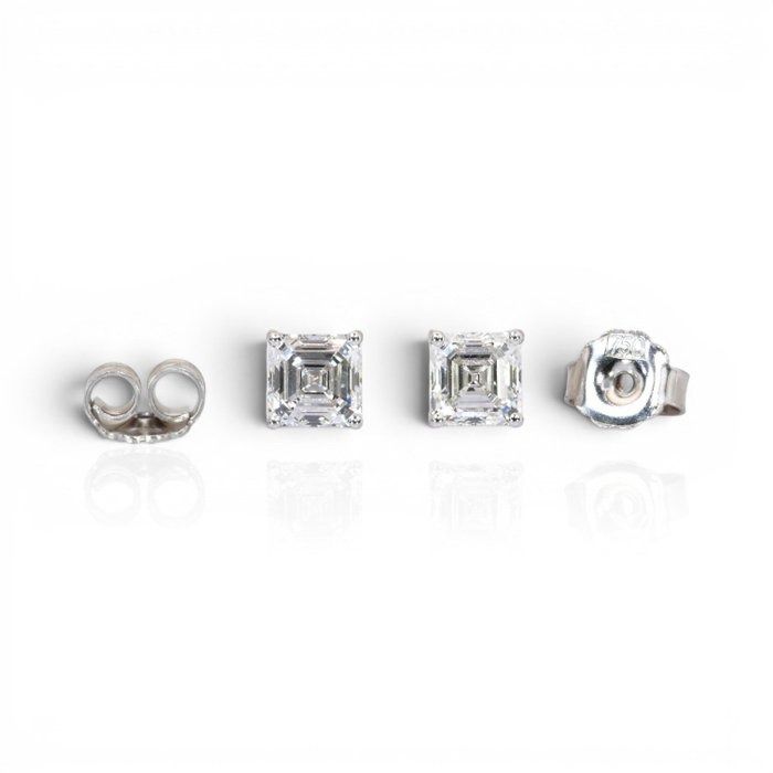 2,03 Karat GIA-zertifizierte natürliche Diamant-Ohrstecker aus 18K Weißgold