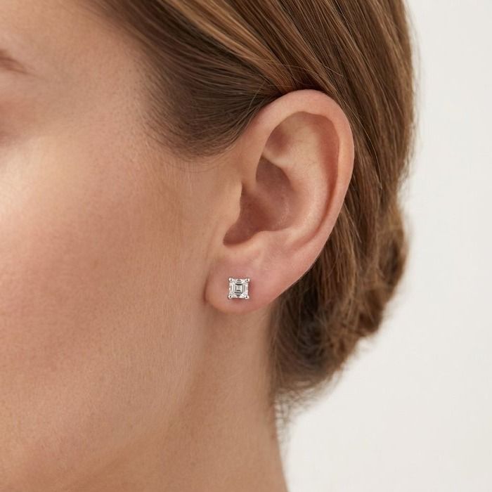 2,03 Karat GIA-zertifizierte natürliche Diamant-Ohrstecker aus 18K Weißgold
