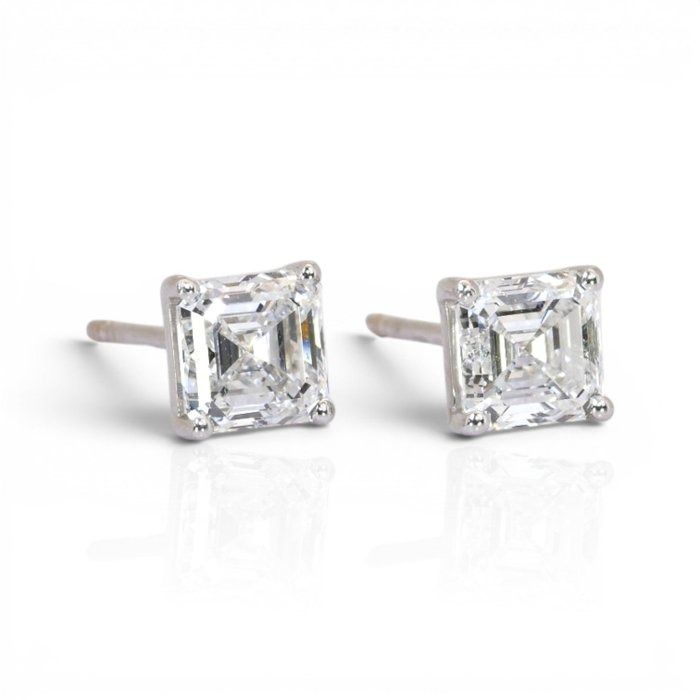 2,03 Karat GIA-zertifizierte natürliche Diamant-Ohrstecker aus 18K Weißgold