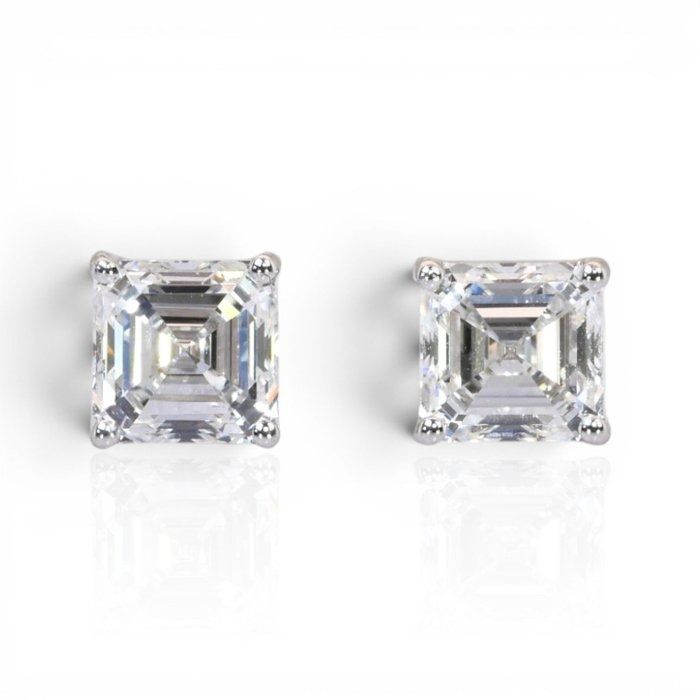 2,03 Karat GIA-zertifizierte natürliche Diamant-Ohrstecker aus 18K Weißgold