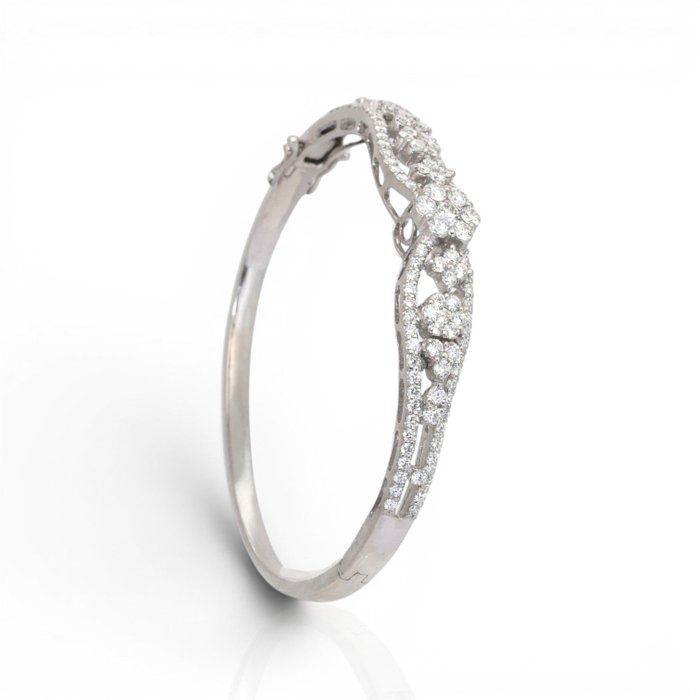 2,06 Karat IGI-zertifizierter natürlicher Diamant Armreif aus 18K Weißgold