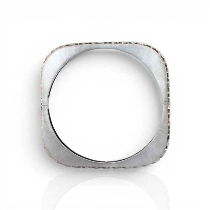 2,11 Karat IGI zertifizierter Naturdiamant 18K Weißgold Armreif