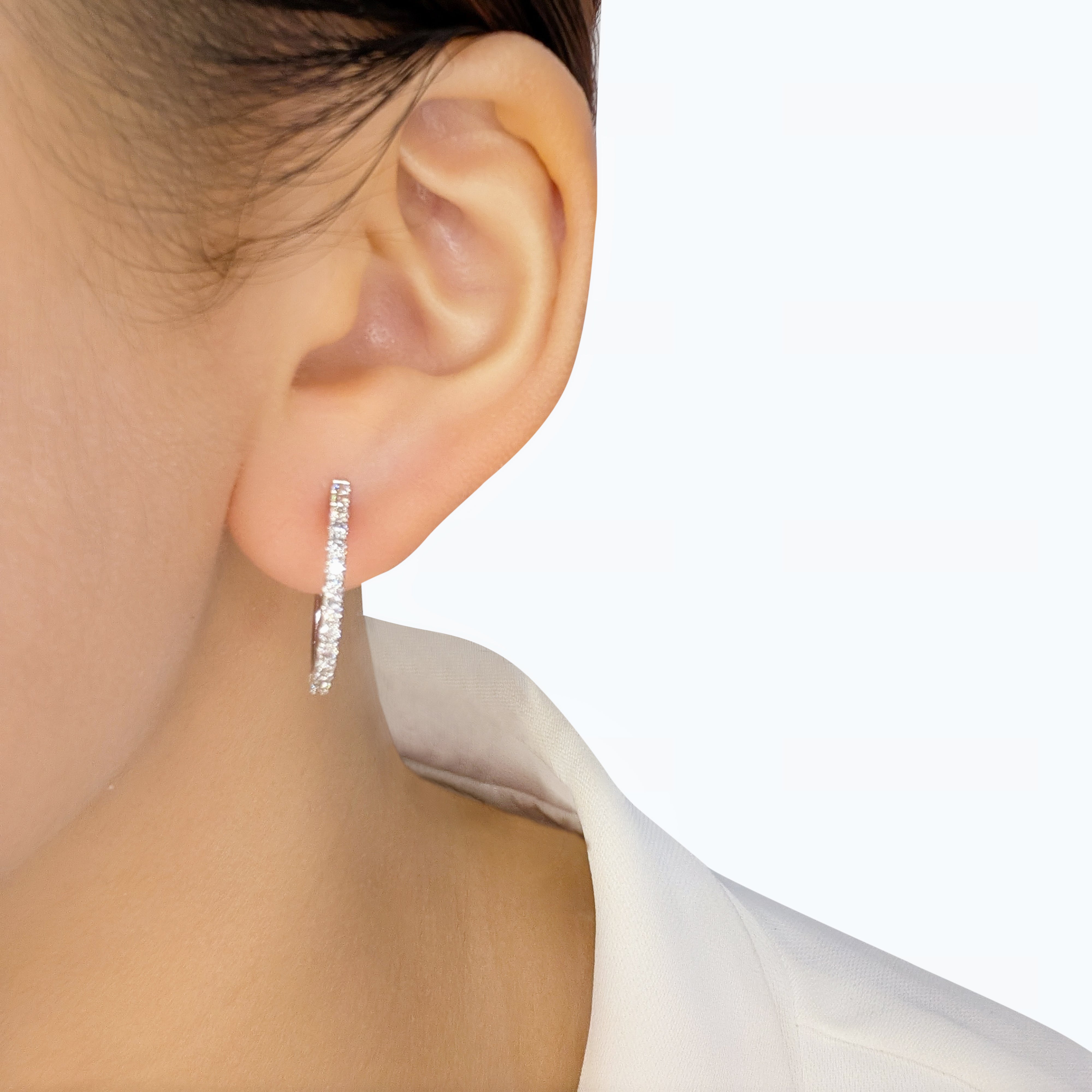 Resplendent 0.75ct Natural Diamonds Hoop Earrings in 18K White Gold