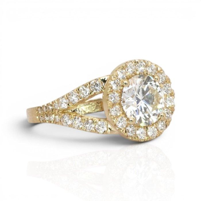 2.42 Carats IGI Certified Natural Diamond 18K Yellow Gold Halo Ring