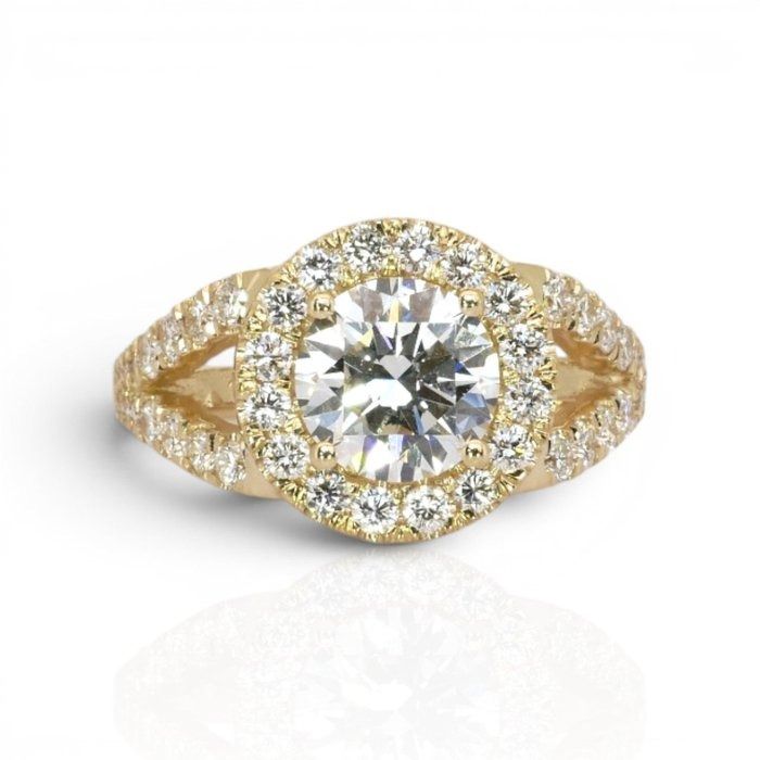 2.42 Carats IGI Certified Natural Diamond 18K Yellow Gold Halo Ring