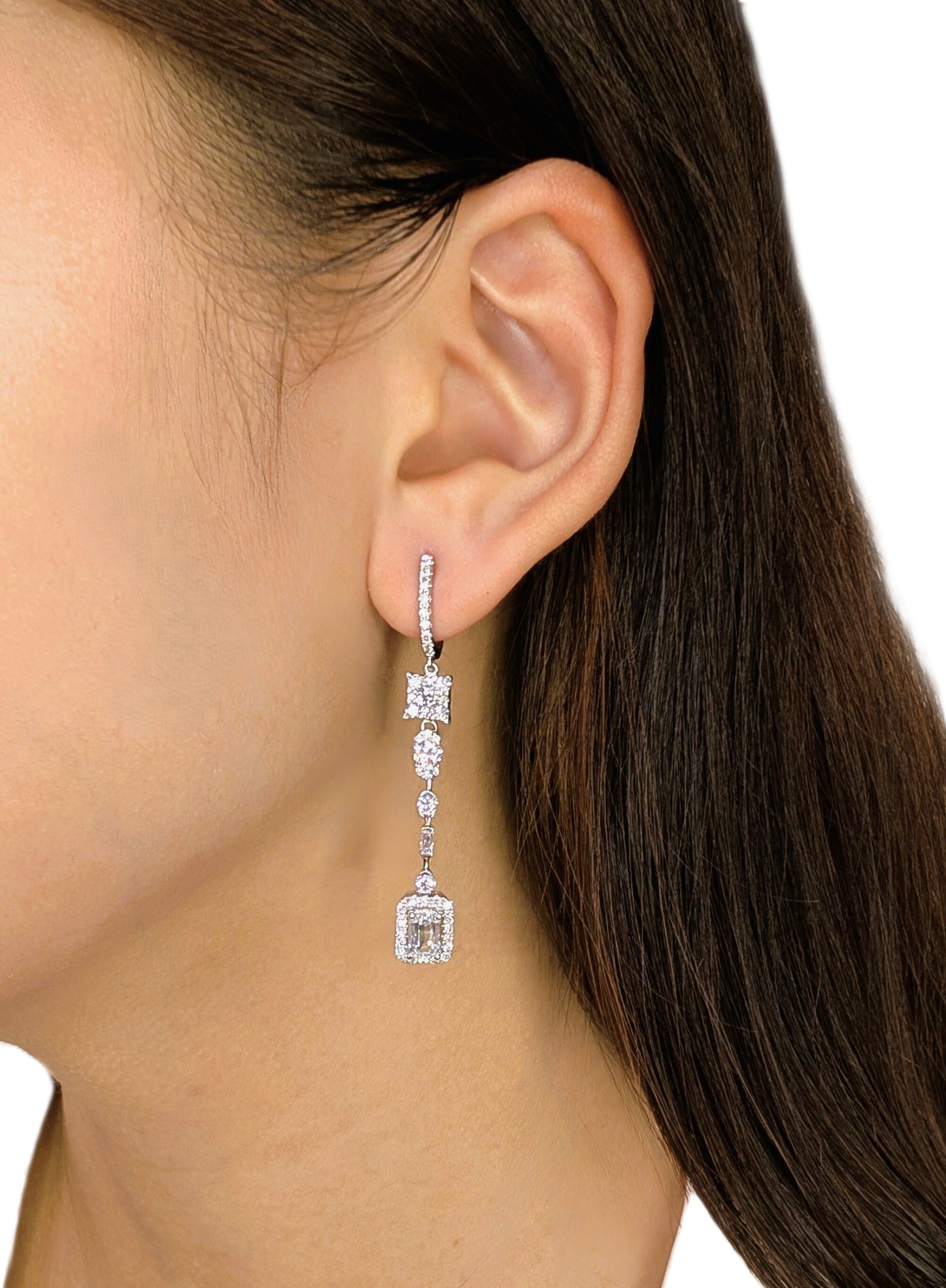 Stunning 1.87ct Lab Grown Diamond Drop Earrings by Gold Heart in 18K White Gold - (Unworn)