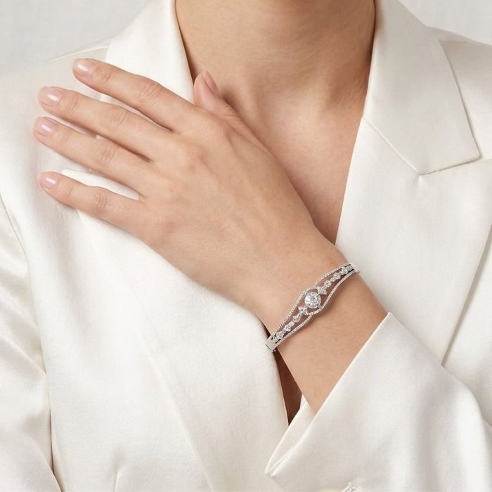 2,61 Karat IGI-zertifizierter natürlicher Diamant 18K Weißgold Armreif