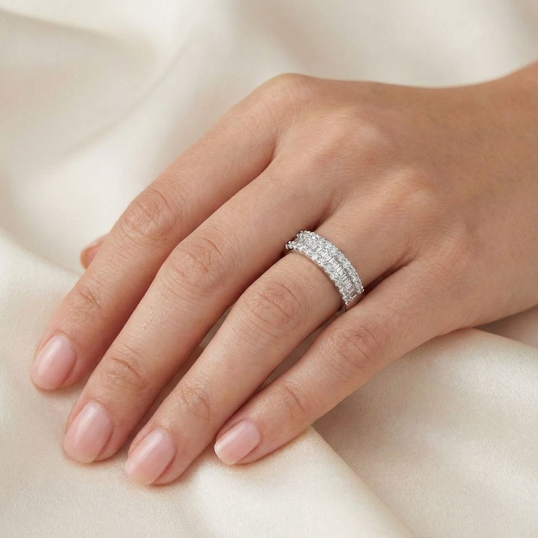 Sleek 0.49ct Diamond Band Ring in 18K White Gold (New)
