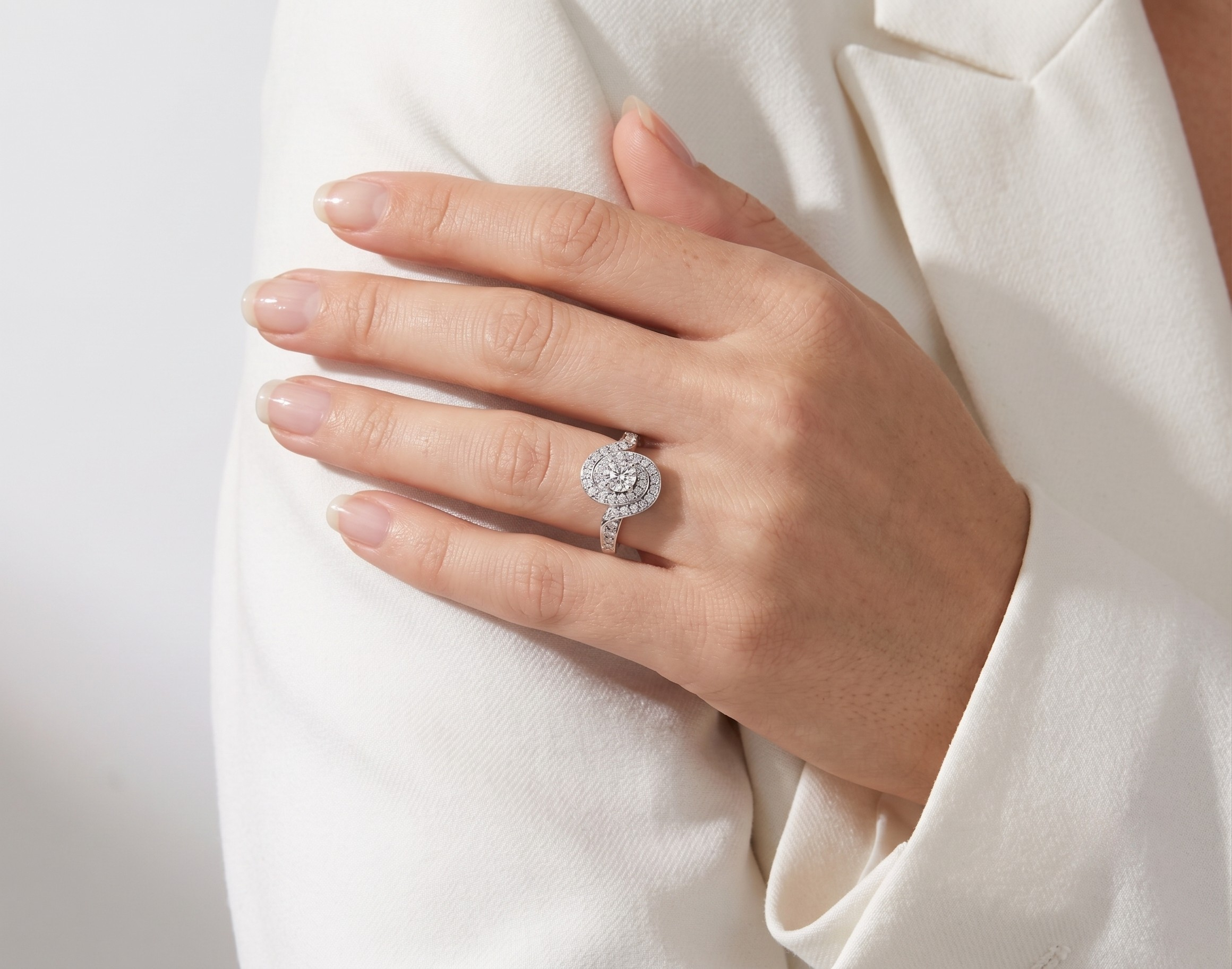 Majestic 0.89ct Natural Diamond Swirl Halo Ring in 18K White Gold