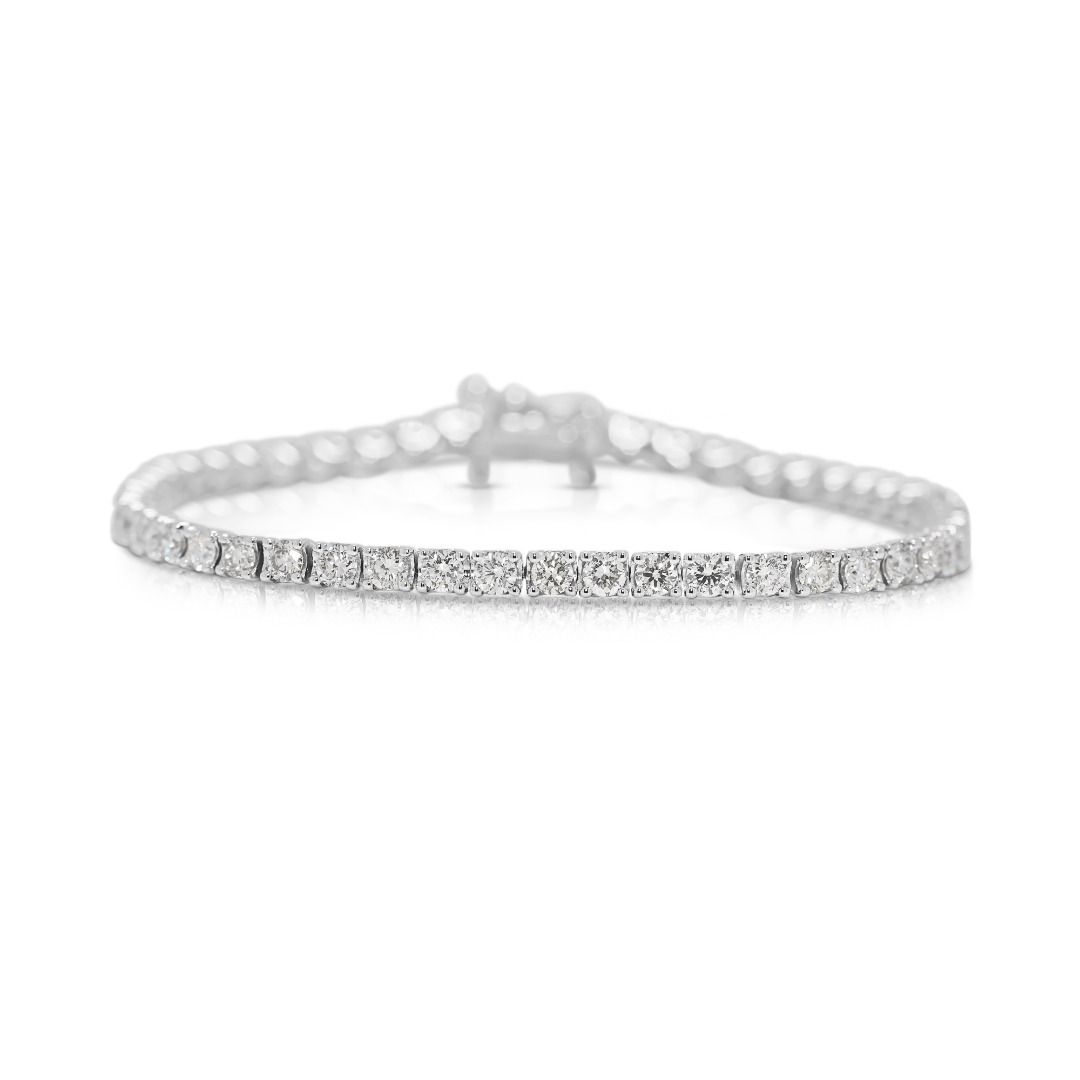 Exquisite 1.75ct Natural Diamonds Bracelet in 18K White Gold