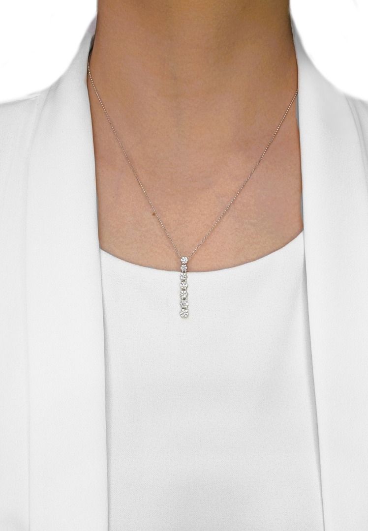 Glistening 0.5ct Journey-Style Natural Diamond Pendant with Chain in 18K White Gold