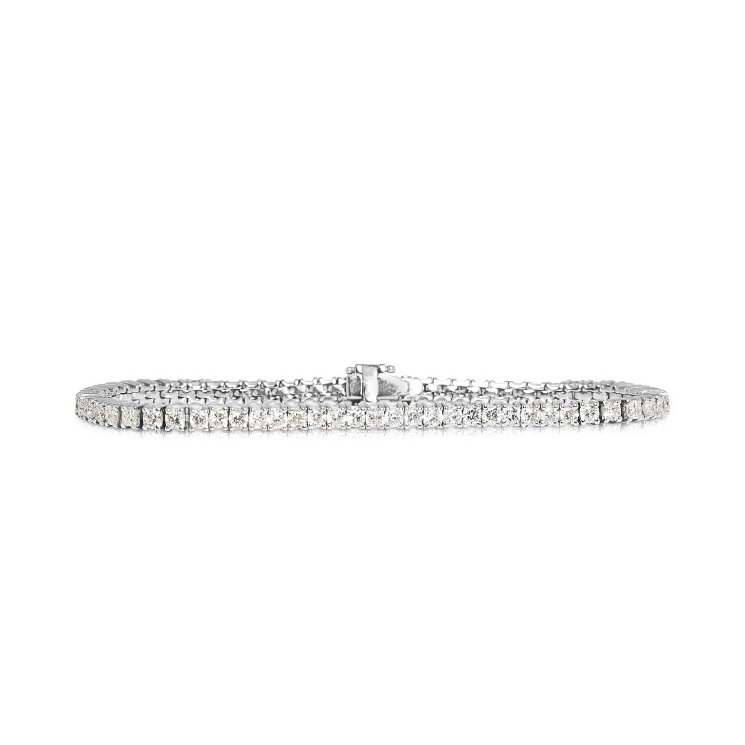 Breathtaking 4.96ct Diamond Bracelet in 18K White Gold