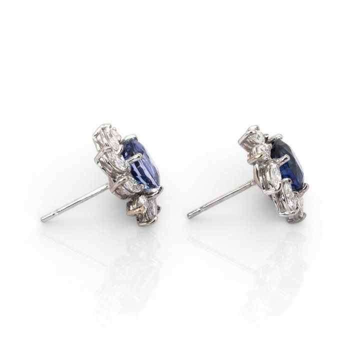 3.68 Carats IGI Certified Sapphire and Diamond 18K White Gold Earrings