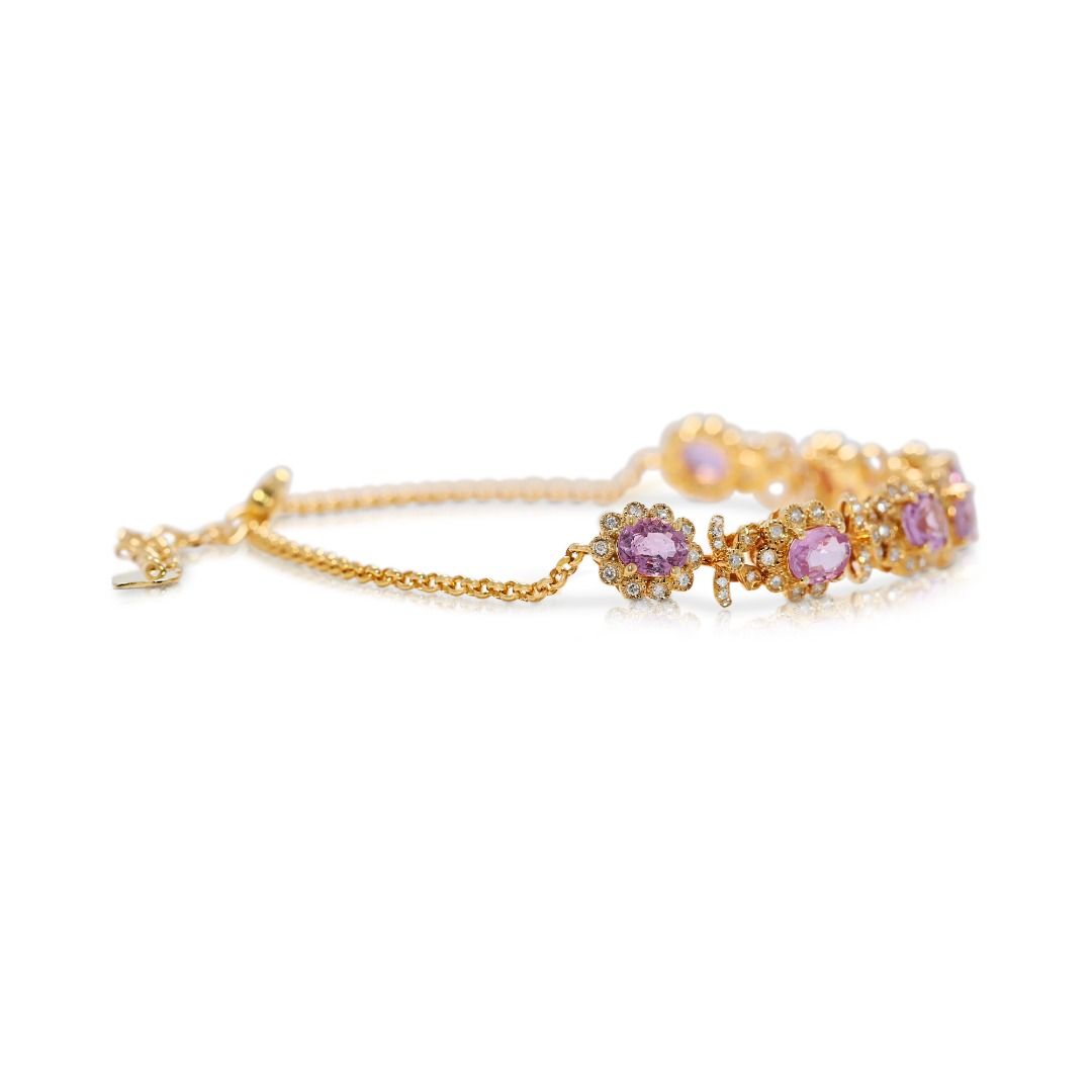 Charming 2.58ct Pink Sapphire and Natural Diamonds Bracelet in 18K Yellow Gold