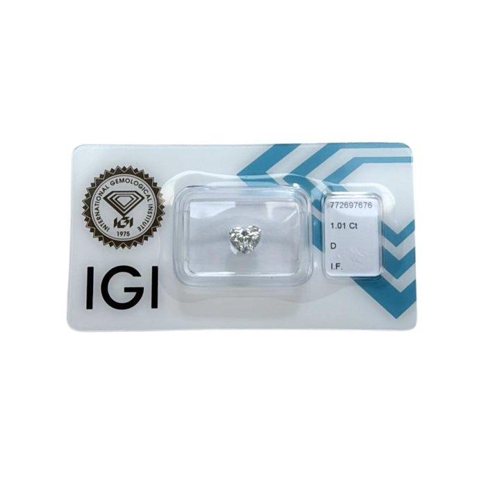 1.01 Carat IGI Certified Natural Heart Diamond
