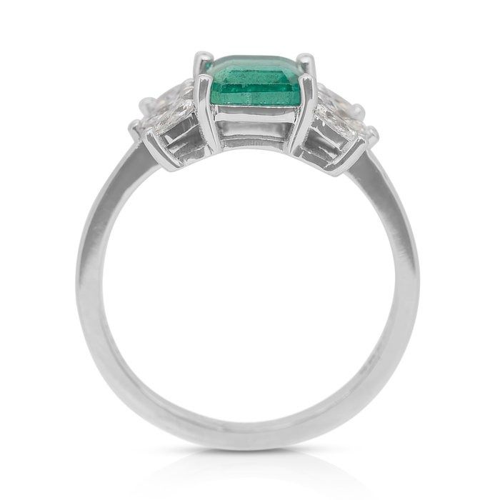 Captivating Emerald and Diamonds Cluster Ring in 18k White Gold