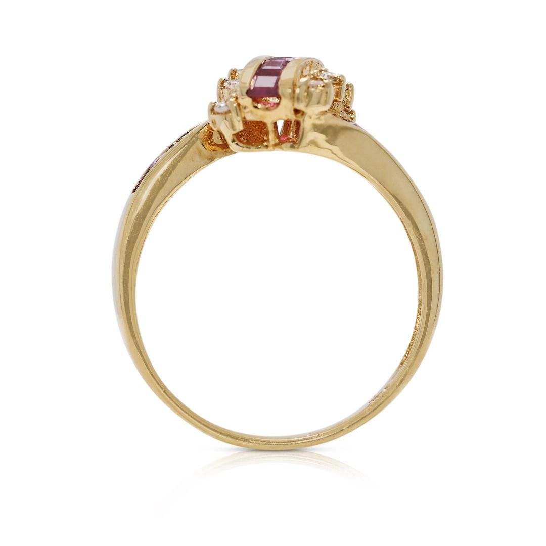 Elegant 0.84ct Ruby and Natural Diamonds Ring in 18K Yellow Gold