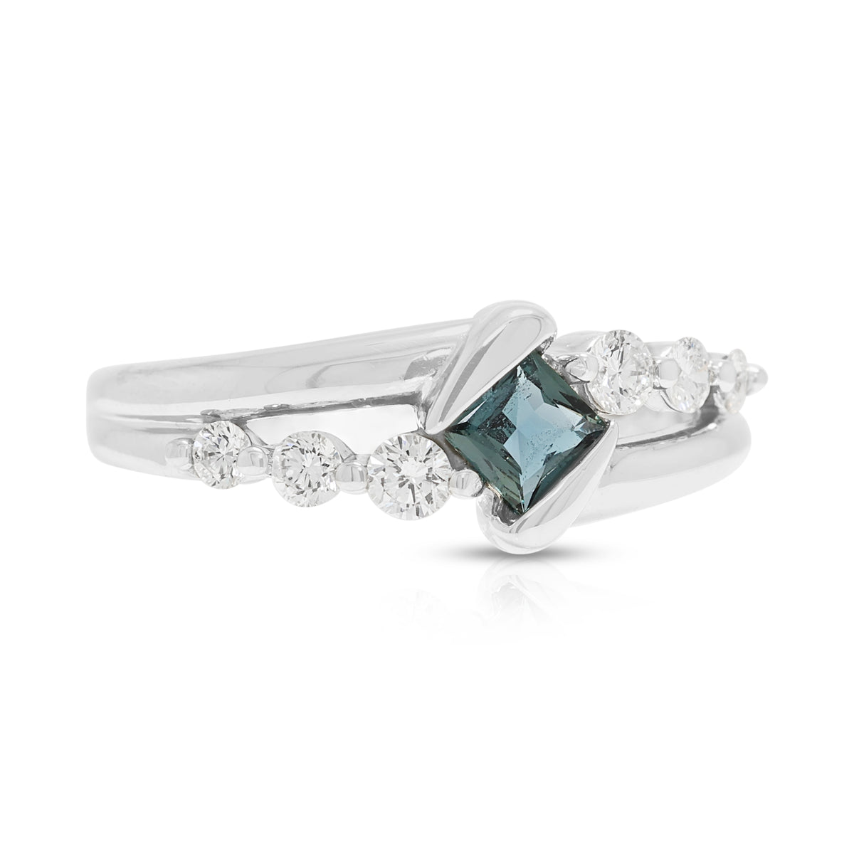 Captivating 0.18ct Princess Green Tourmaline and 0.23ct Natural Diamond Bypass Ring in Platinum