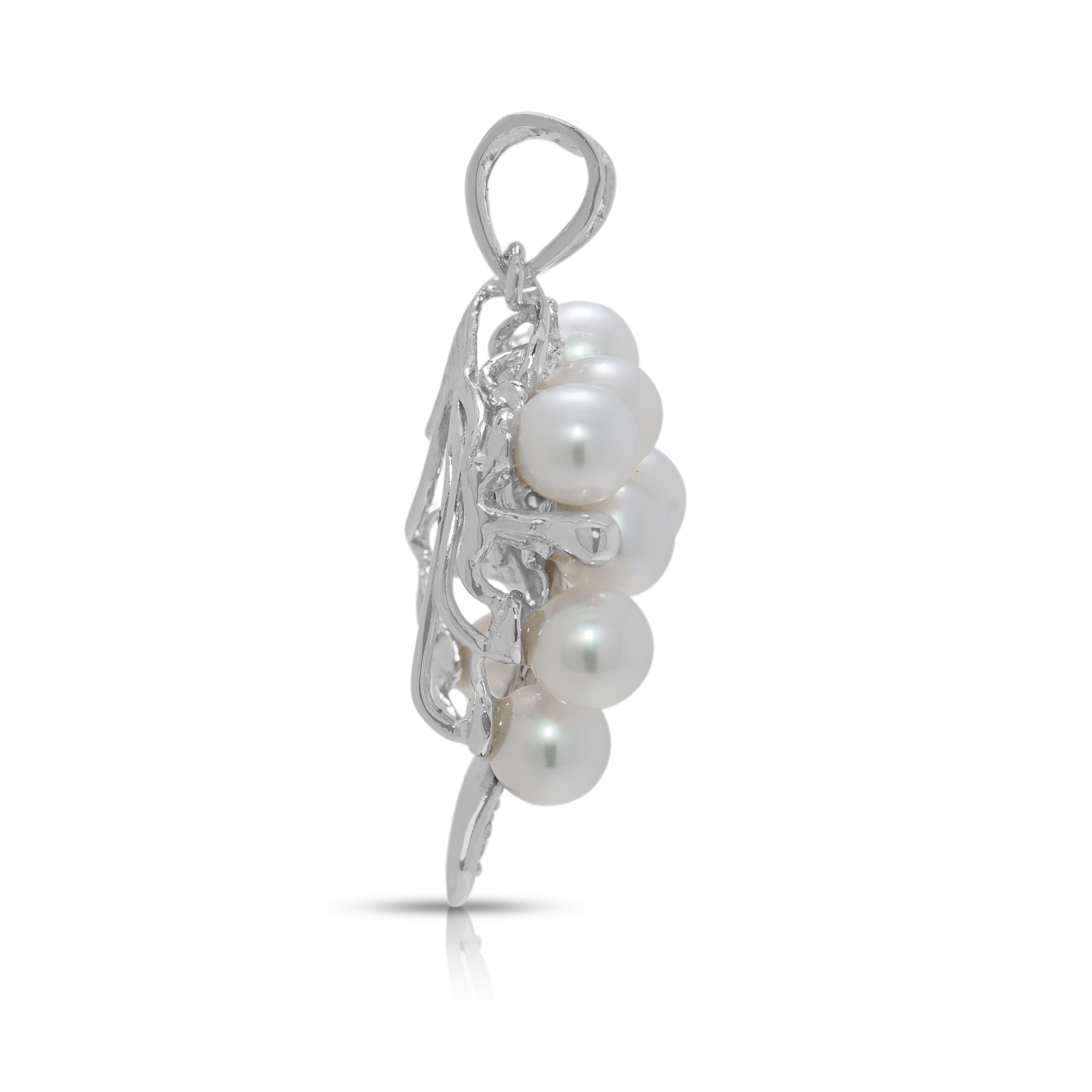 Charming 4mm Akoya Pearl & 0.07ct Natural Diamond Cluster Pendant in 18K White Gold (New)