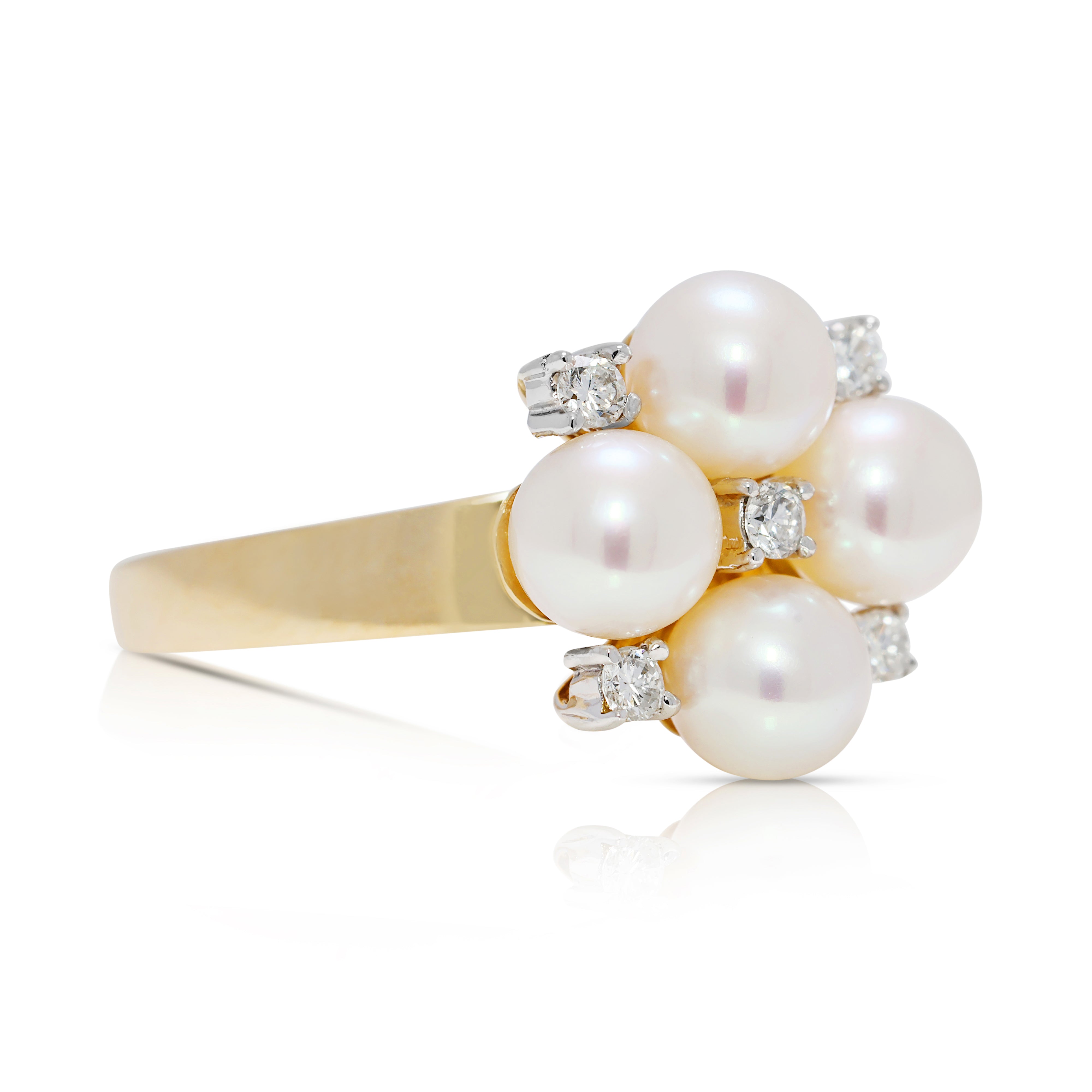 Luminous 5mm Akoya Pearl & 0.1ct Natural Diamond Cluster Ring in 18K Yellow Gold (New)