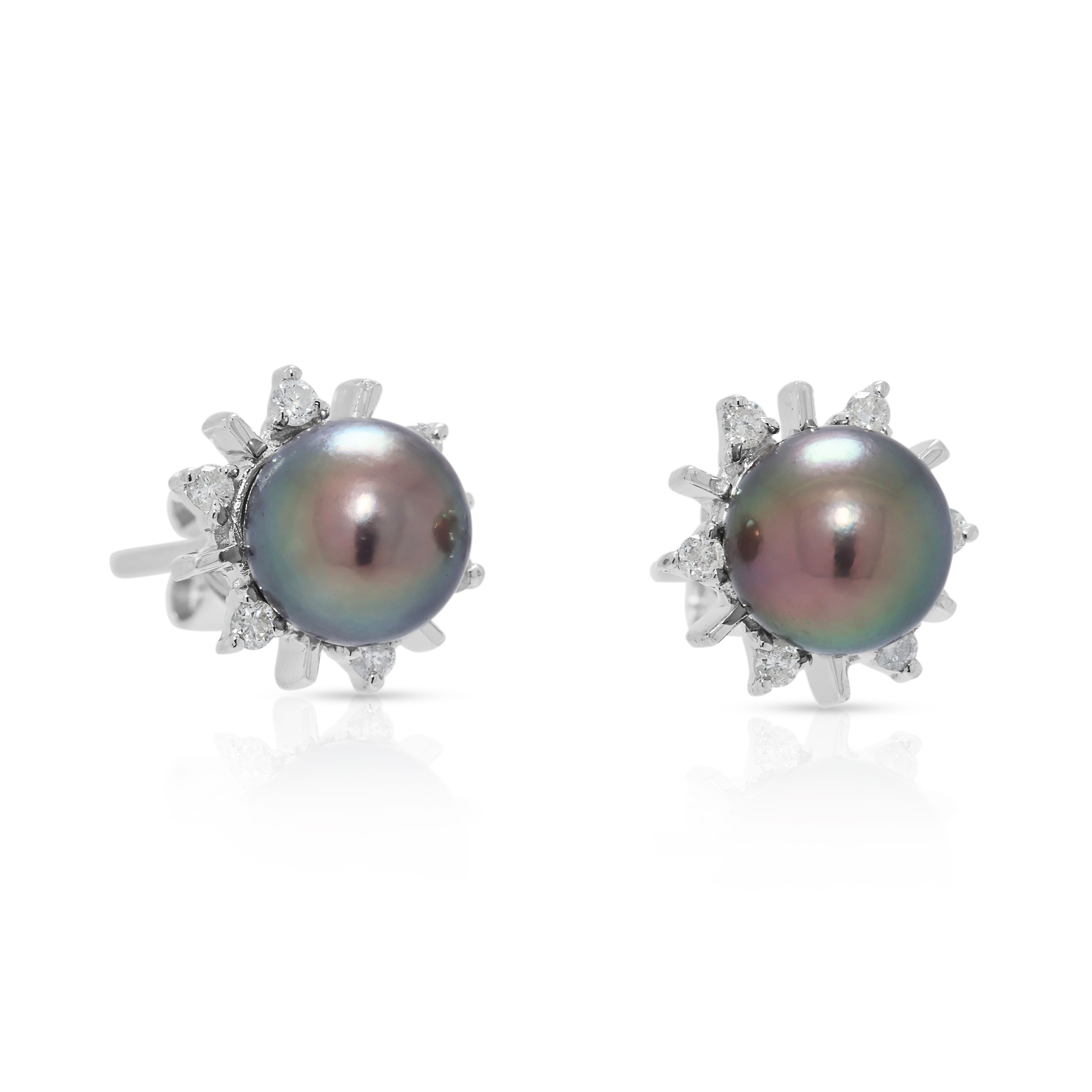 Luminous 0.30ct Natural Diamond & Freshwater Pearl in 18K White Gold Stud Earrings