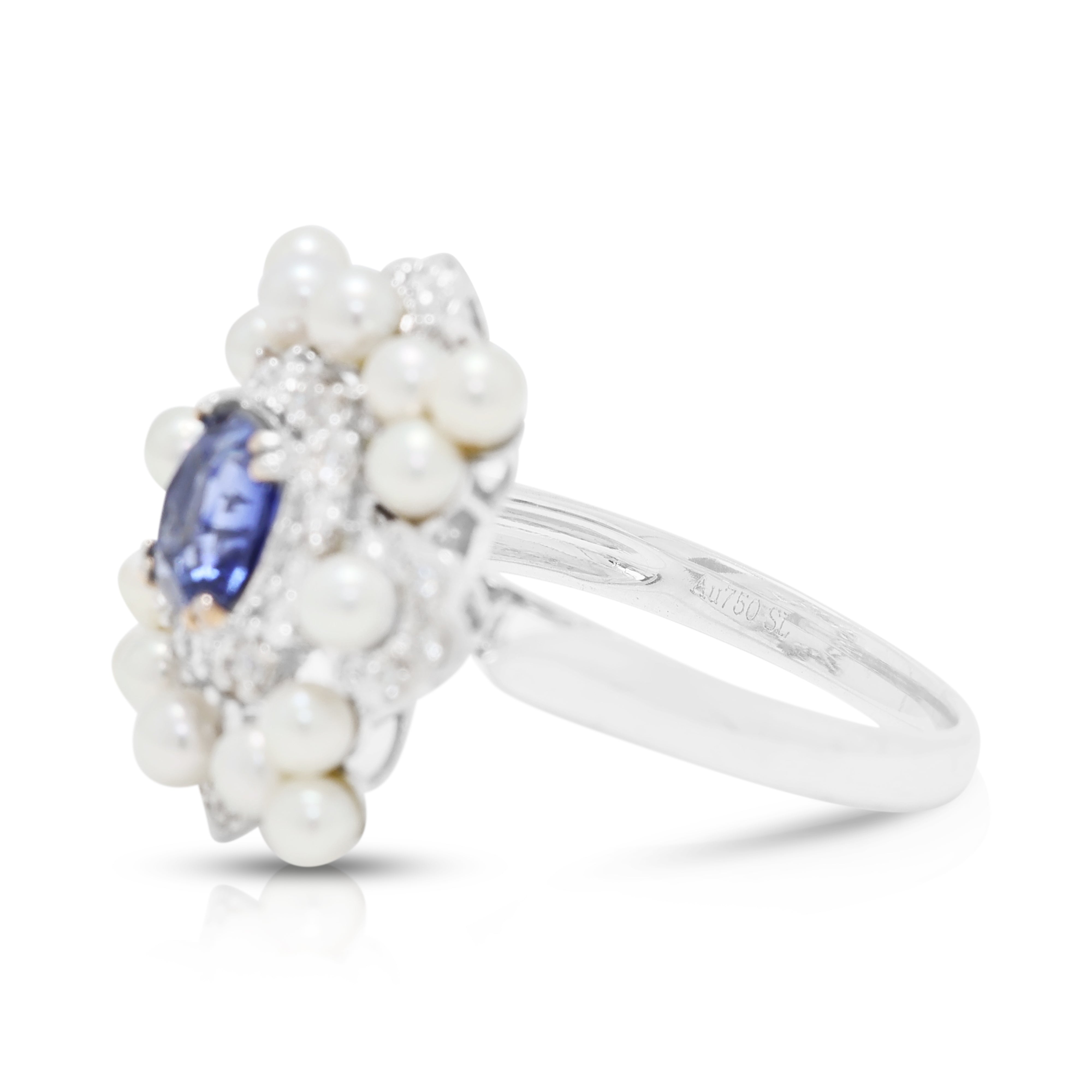 Dazzling 1.30ct Unheated Sapphire, 0.34ct Natural Diamond and Pearl Convertible Ring/Pendant in 18K Two-Tone Gold