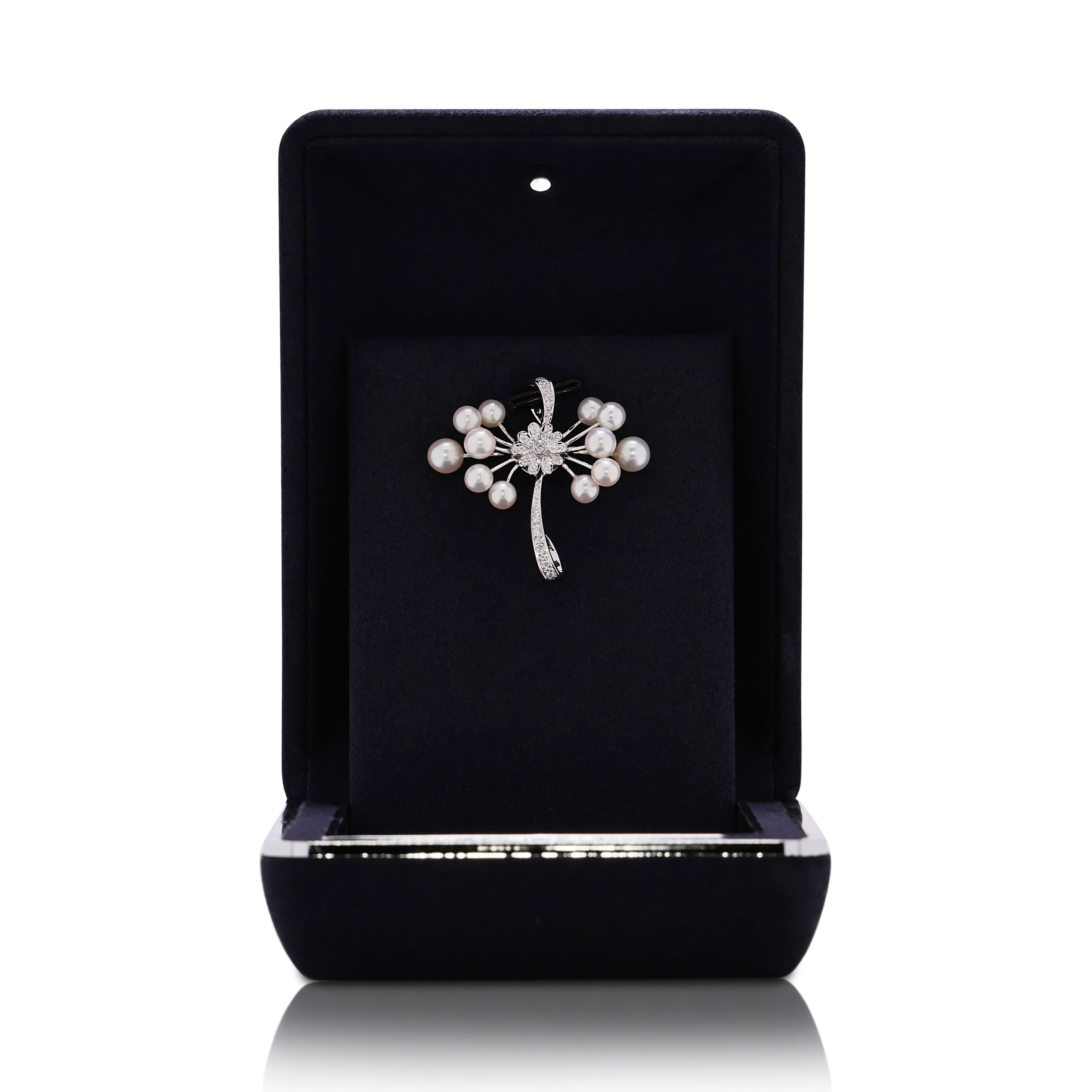 Whimsical 0.09ct Natural Diamond & Akoya Pearl 18K White Gold Pendant (New)