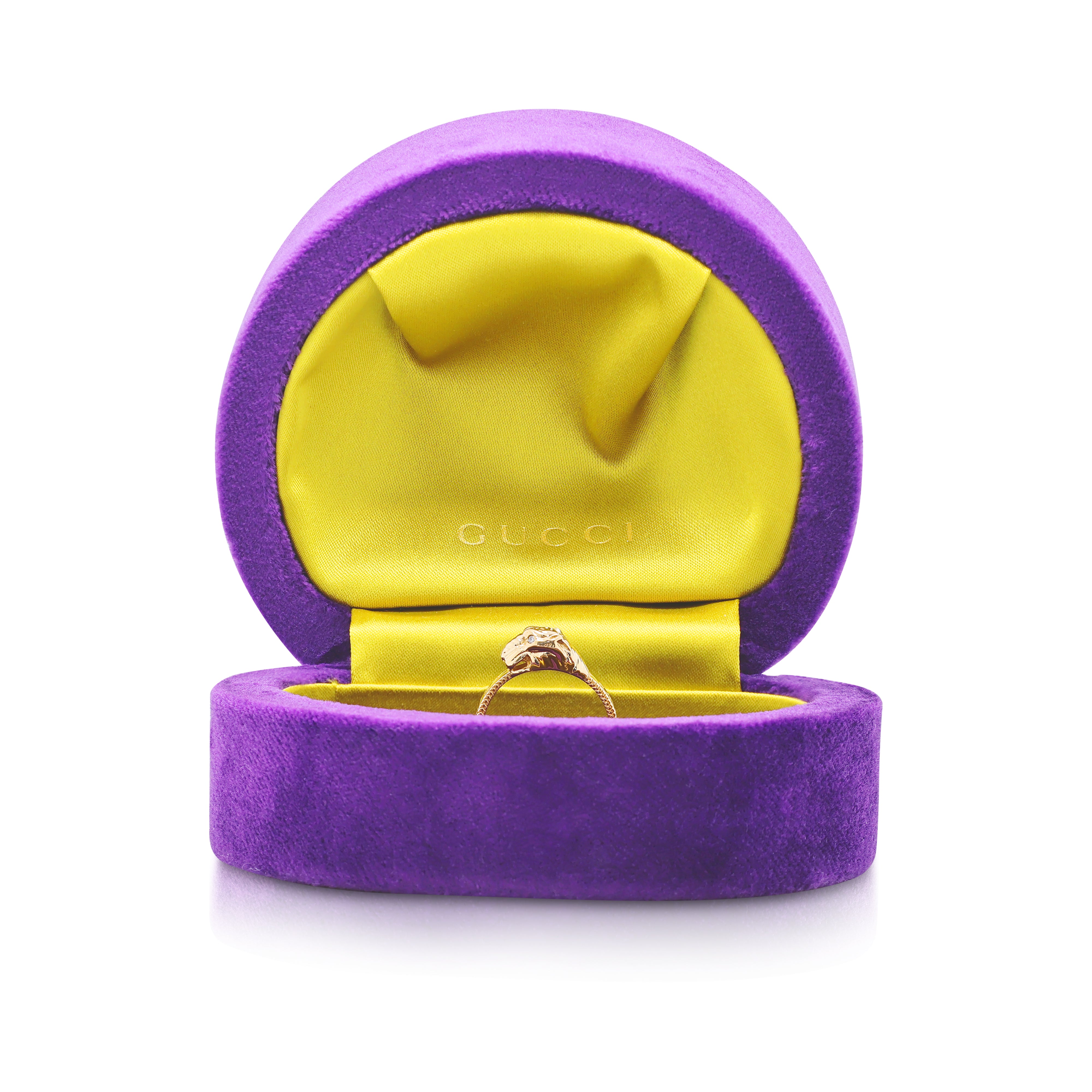 Spectacular Gucci Le Marché des Merveilles 0.01 ct Natural Diamond Feline Head Ring in 18K Yellow Gold