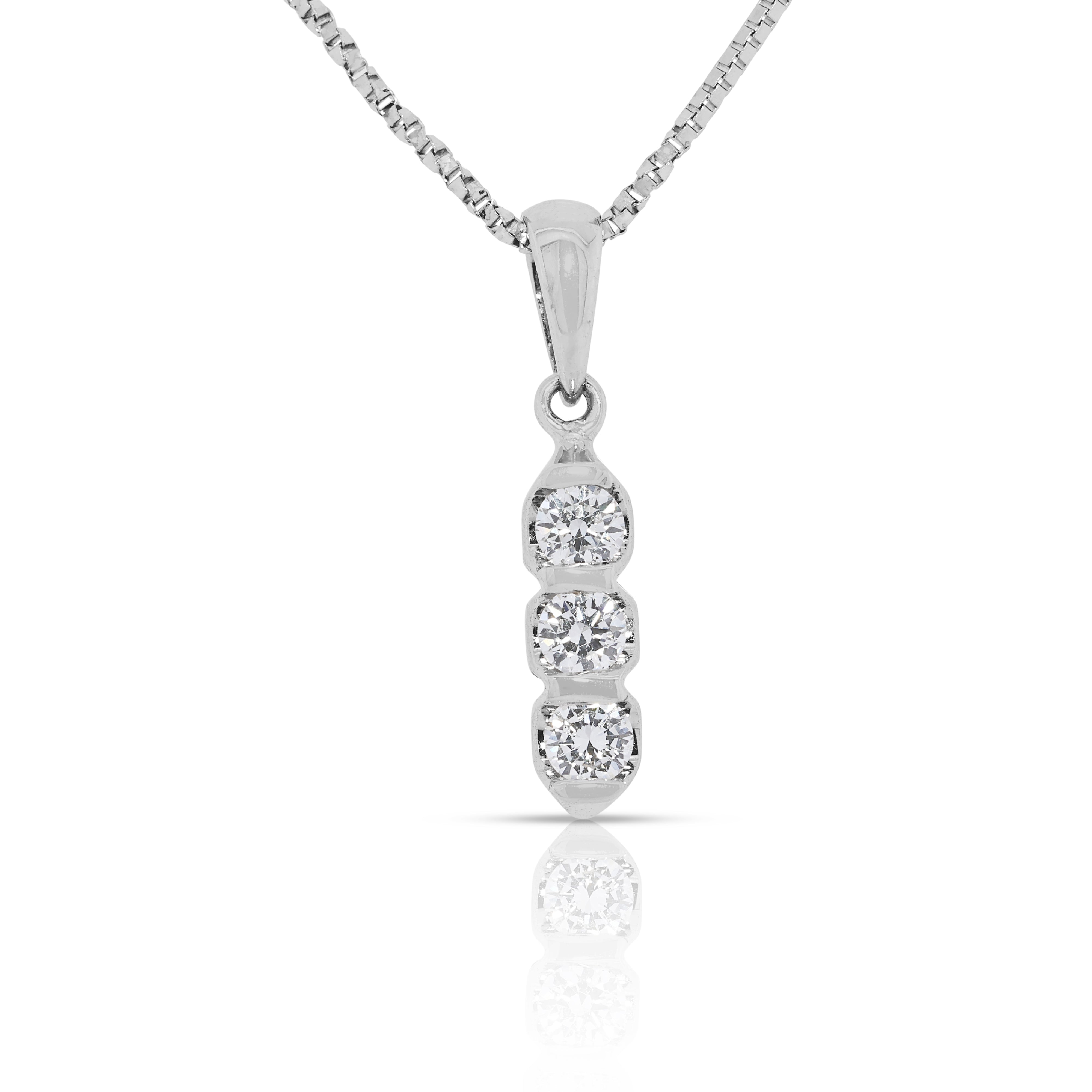 Dazzling 0.2ct Natural Diamonds Necklace in 18K White Gold