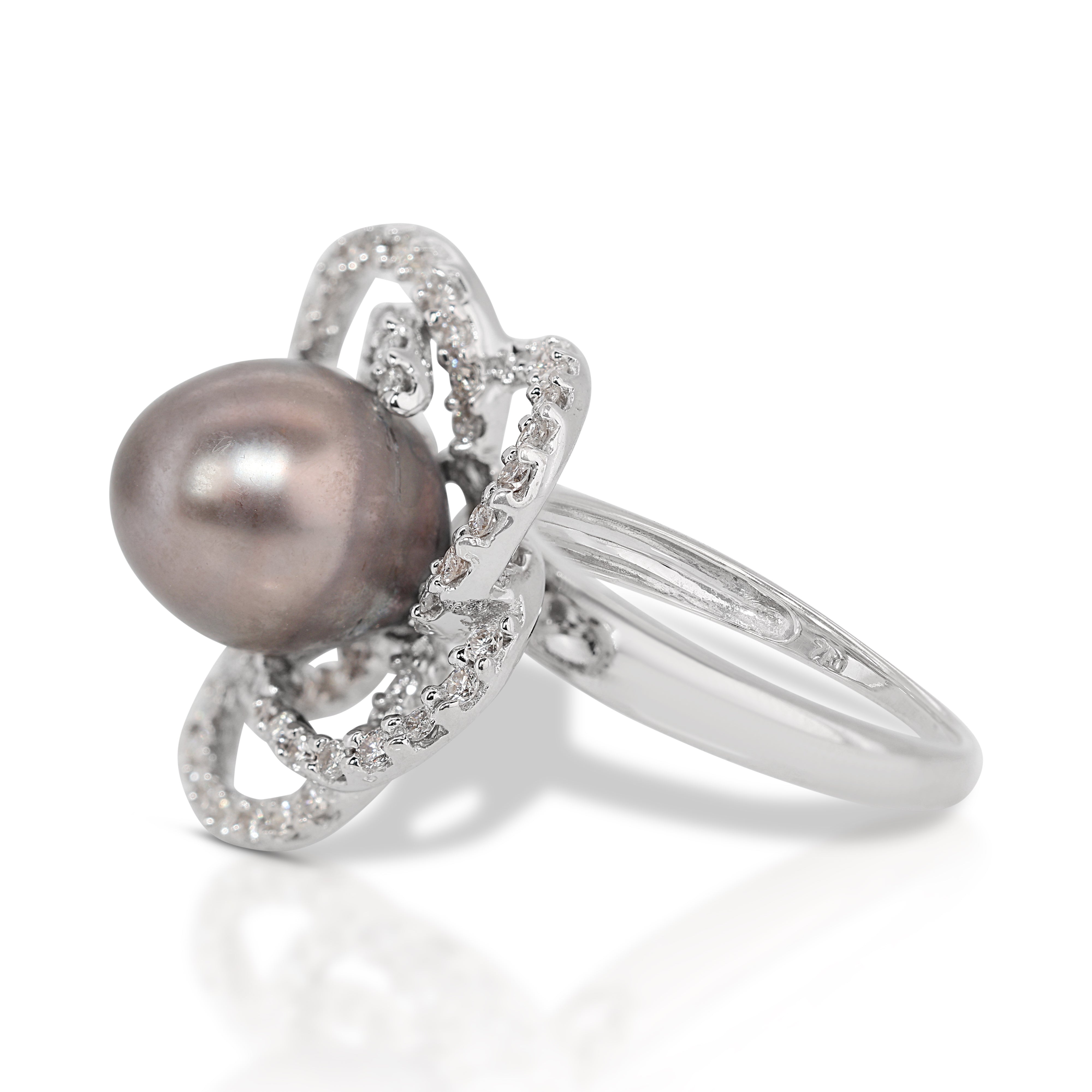 Chic 0.60ct Diamonds and Pearl Ring in 18K White Gold