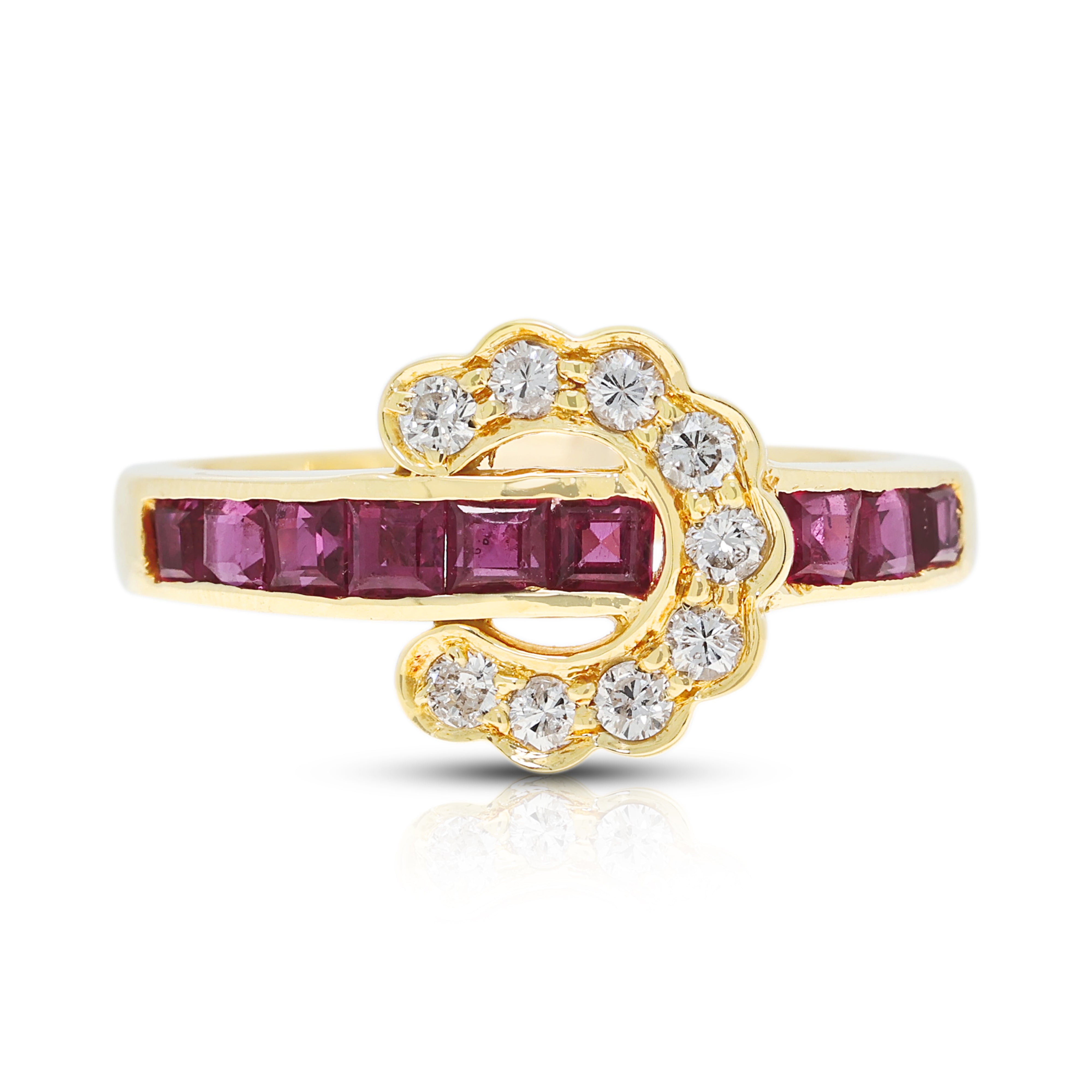 Distinctive 0.27ct Ruby and 0.13ct Natural Diamond Overlapping Ring in 18K Yellow Gold