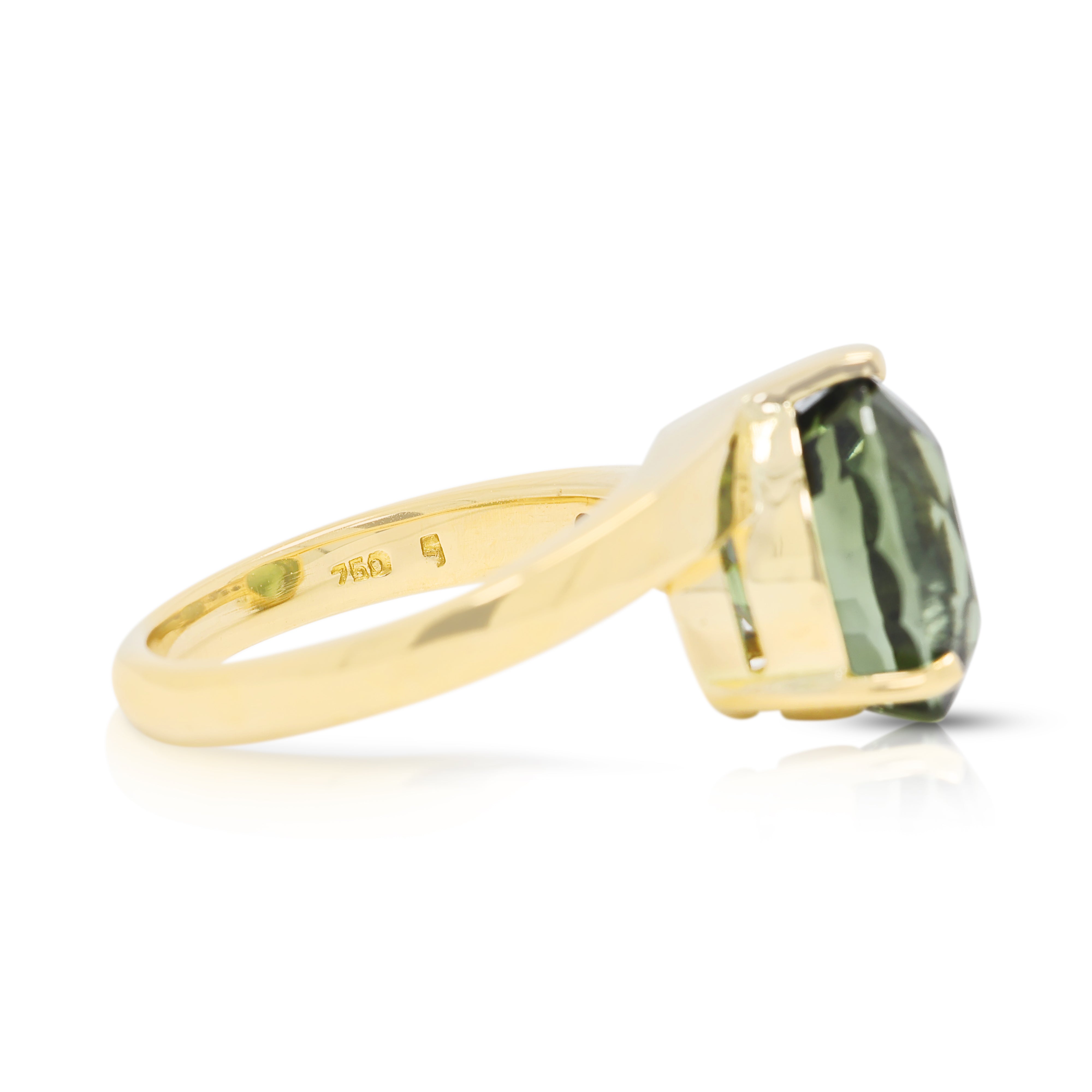 Impressive 7.75ct Peridot and 0.12ct Natural Diamond Asymmetrical Ring in 18K Yellow Gold