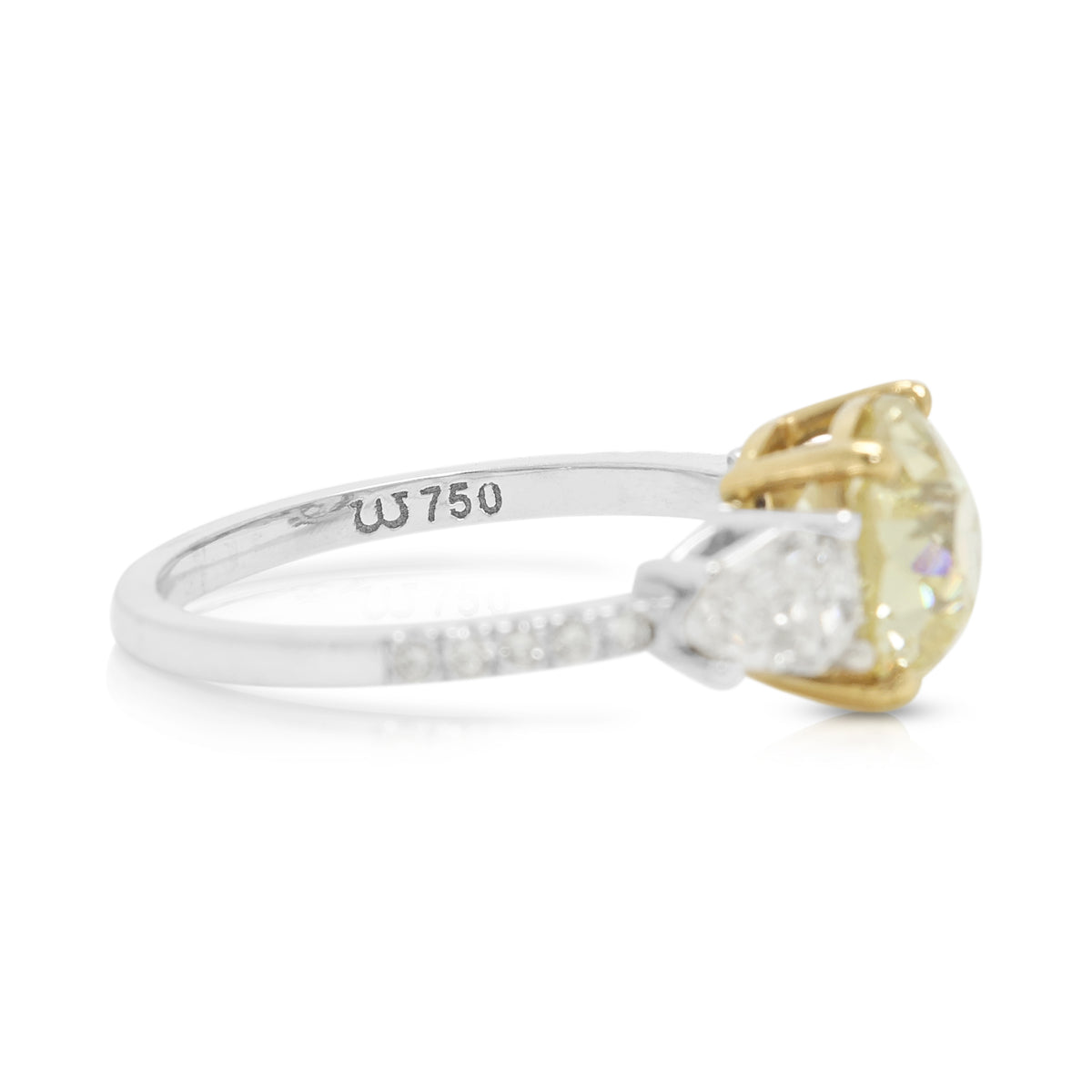 Captivating 3.26ct Diamonds 3-Stone Ring in 18k White & Yellow Gold