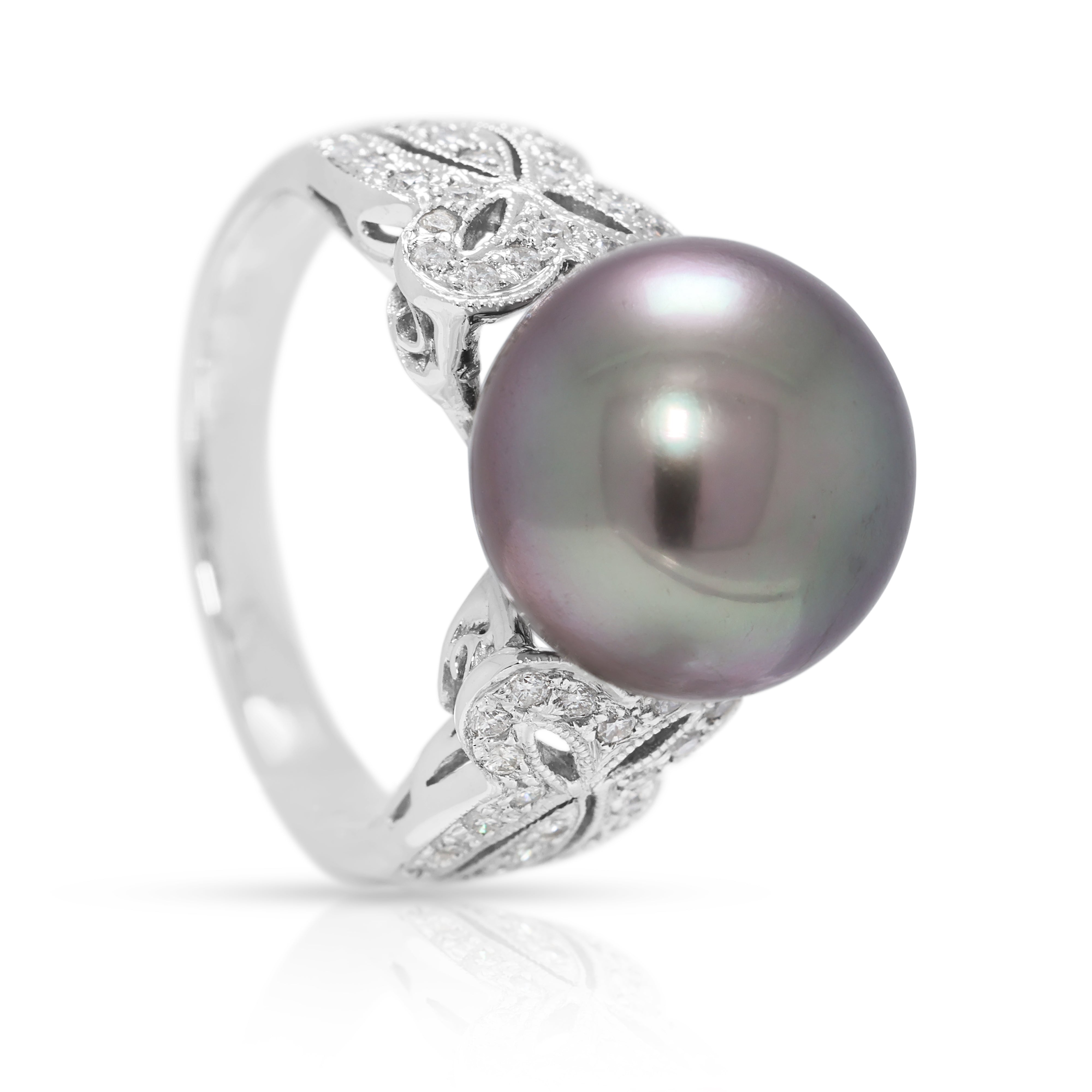 Elegant 0.21ct Natural Diamond & Greyish Black Pearl in 18K White Gold Ring