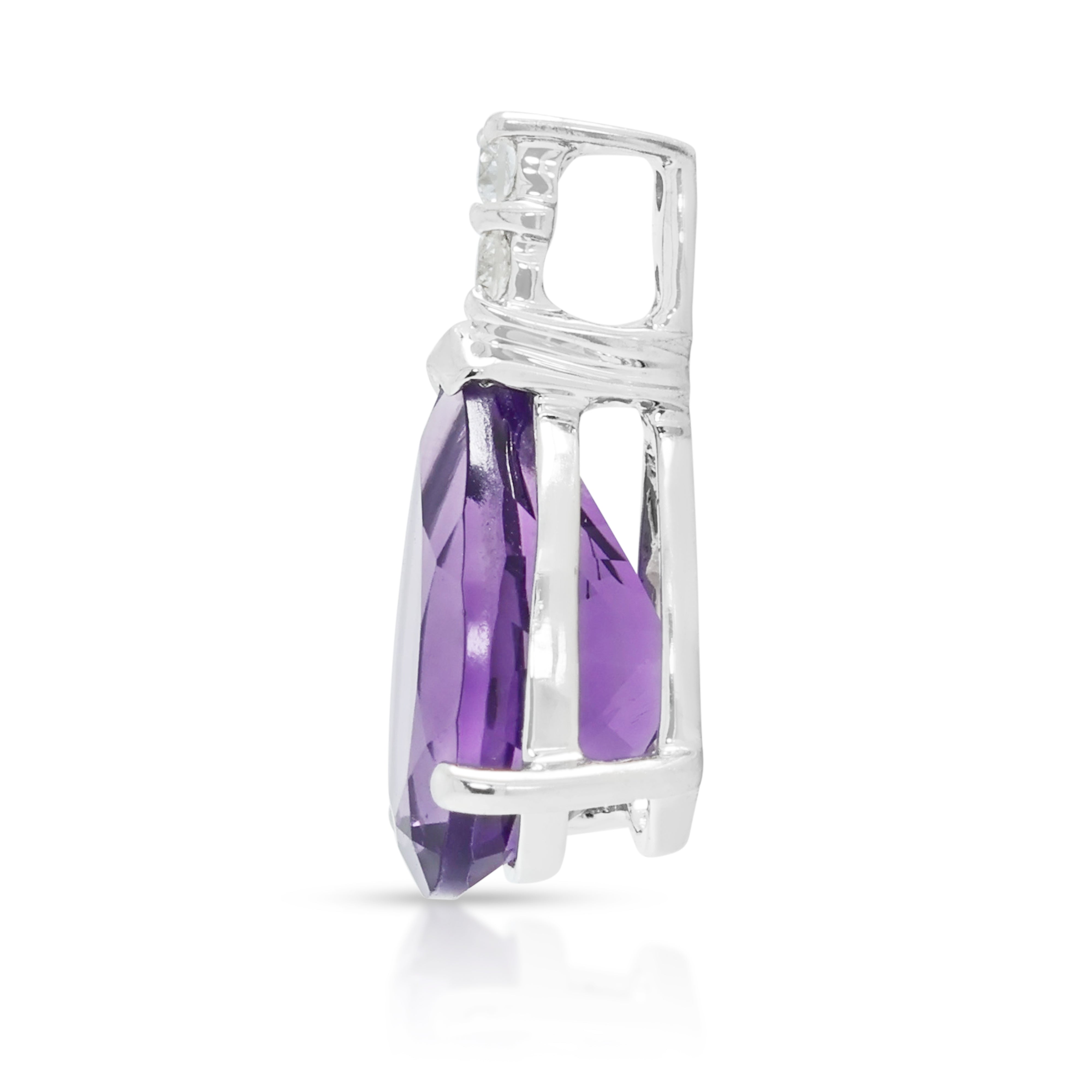 Delicate 1.50ct Amethyst and 0.03ct Natural Diamond Pendant in 18K White Gold