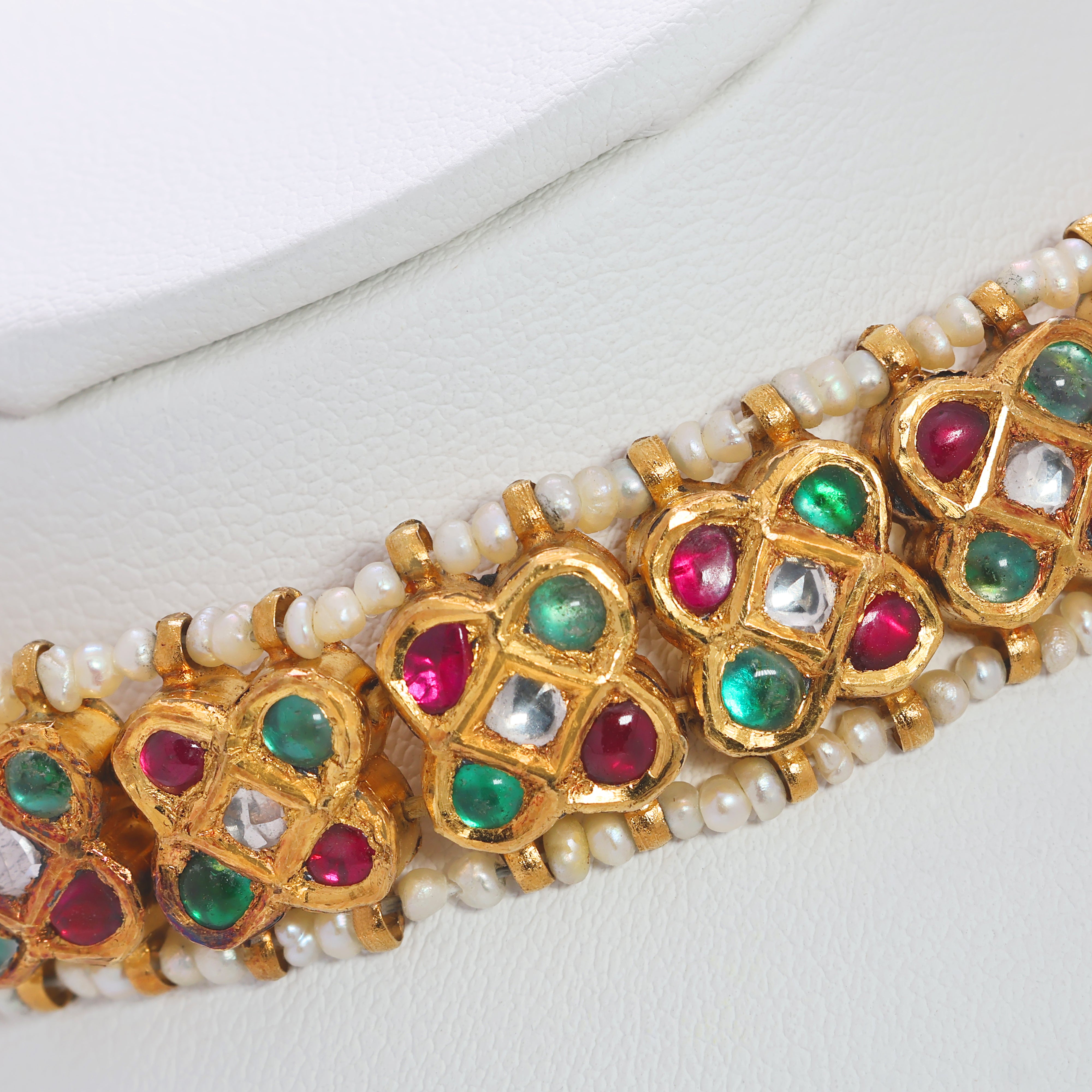 Opulent 20K Yellow Gold Choker Necklace – 39.06g Statement Piece