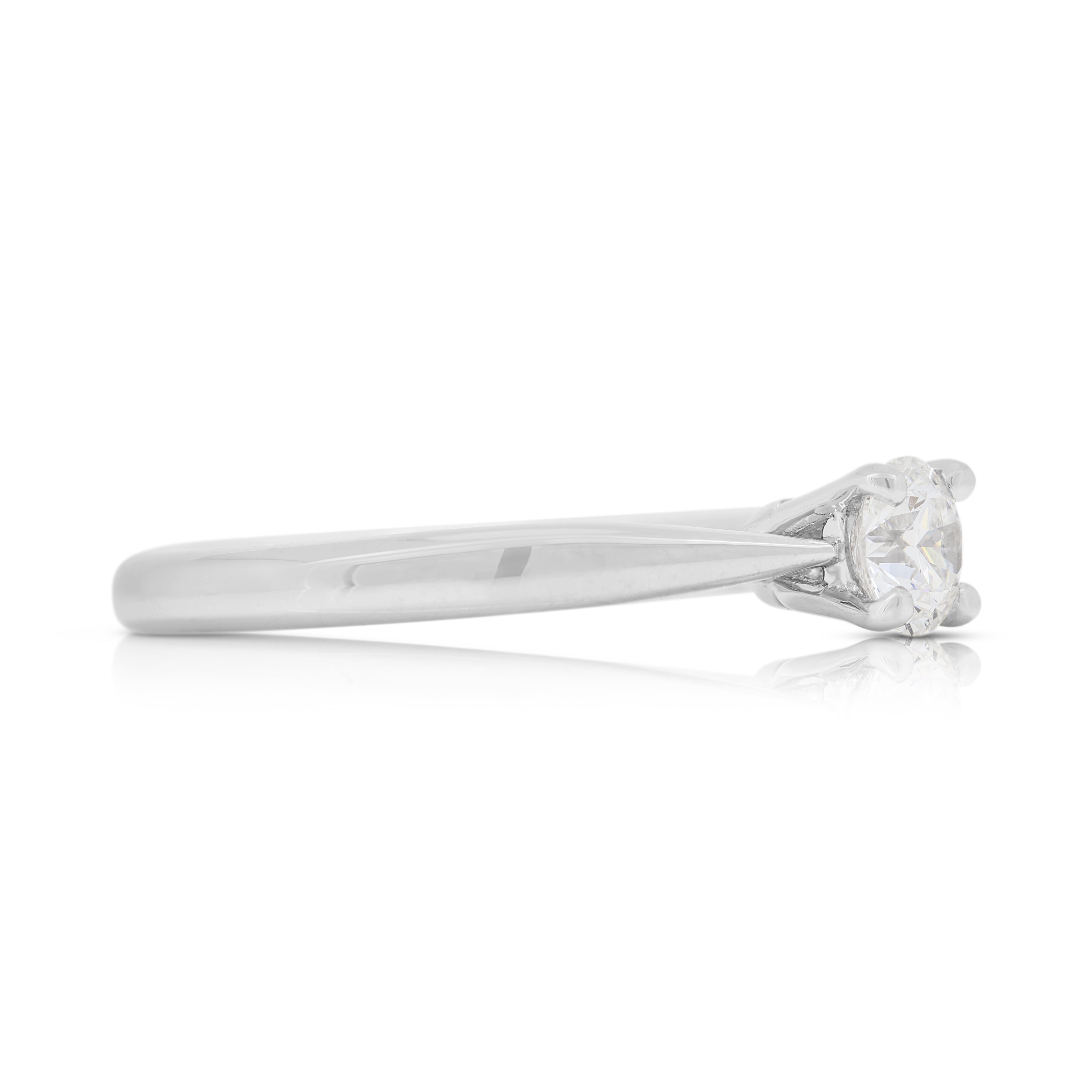 Elegant 0.27ct Solitaire Diamond Ring in Platinum - GIA Certified