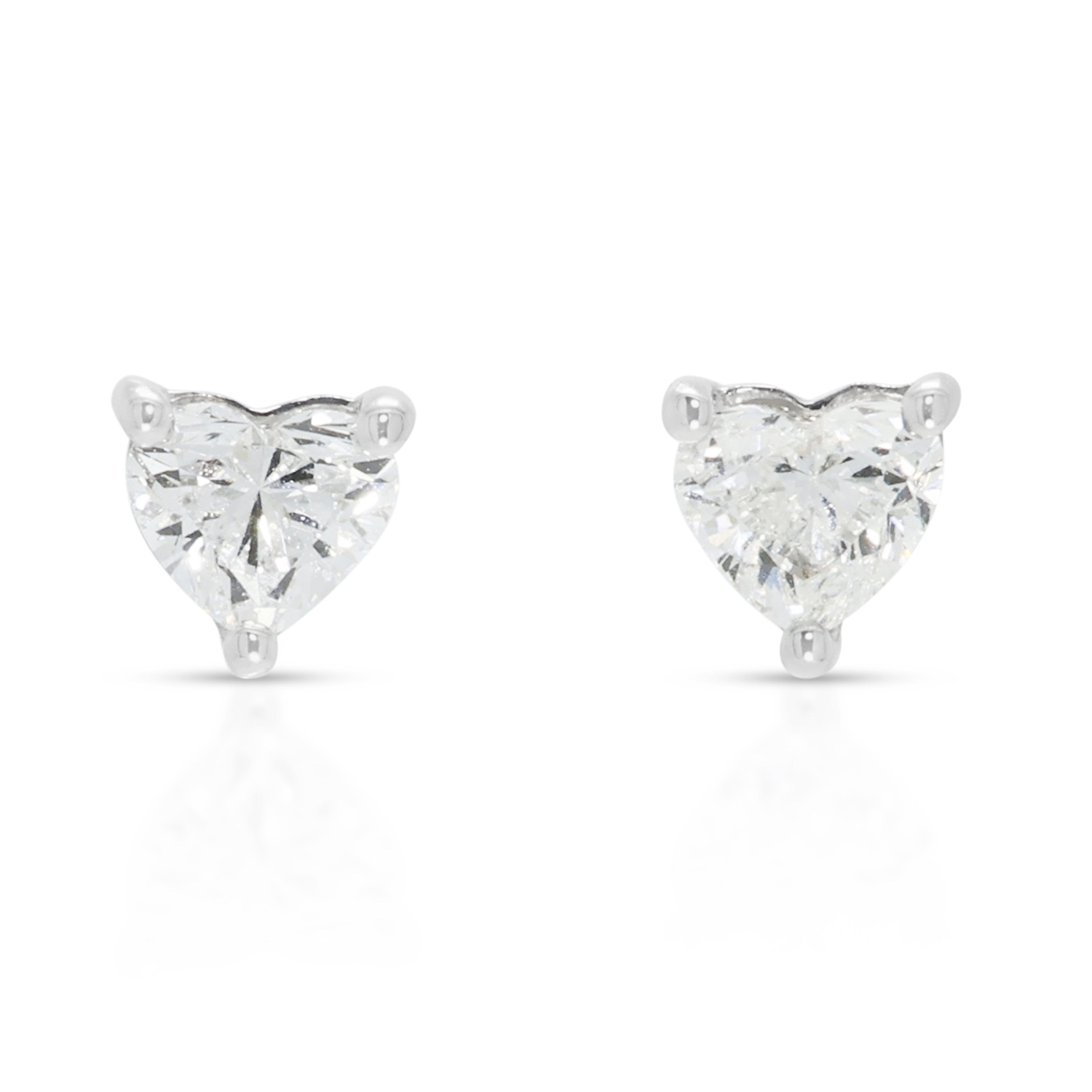 Pristine 0.28ct Natural Diamond Heart Solitaire Stud Earrings in 18K White Gold