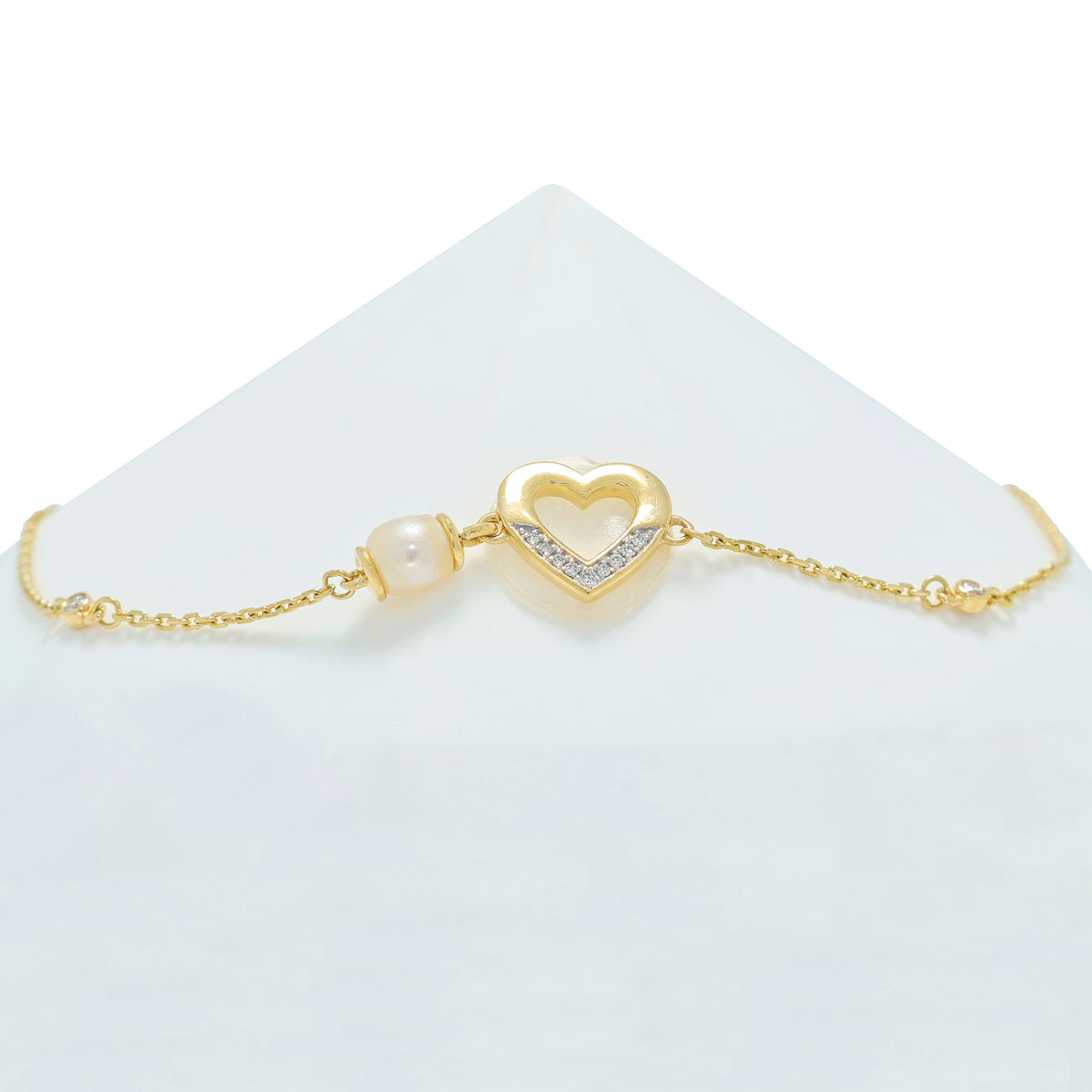 Charming 0.05ct Natural Diamond and Pearl Open Heart Chain Bracelet in 18K Yellow Gold