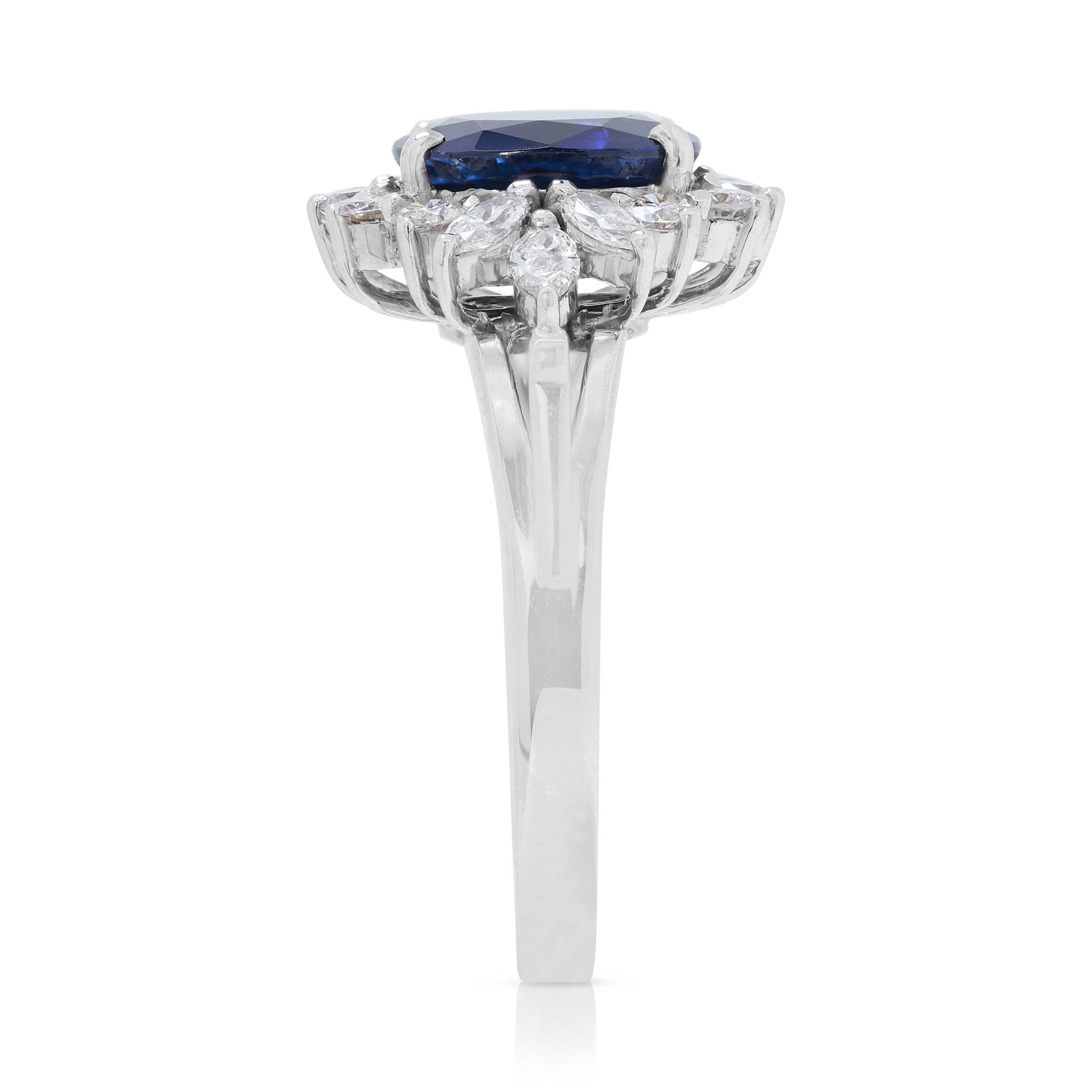Luxurious 3.95ct Sapphire and Natural Diamonds Ring in 18K White Gold