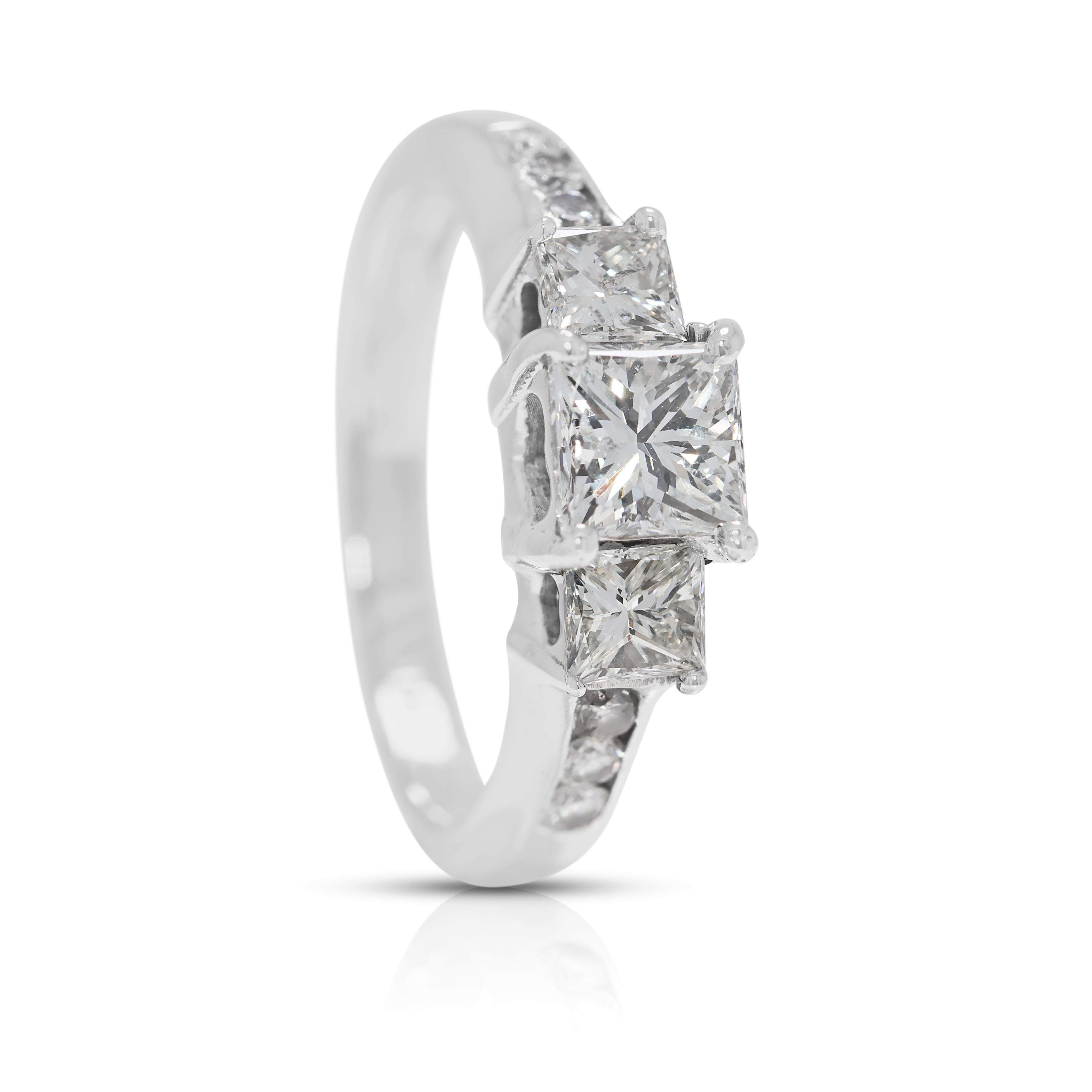 Sophisticated 1.36ct Princess & Round Natural Diamond Engagement Ring in 14K White Gold - GIA Certified